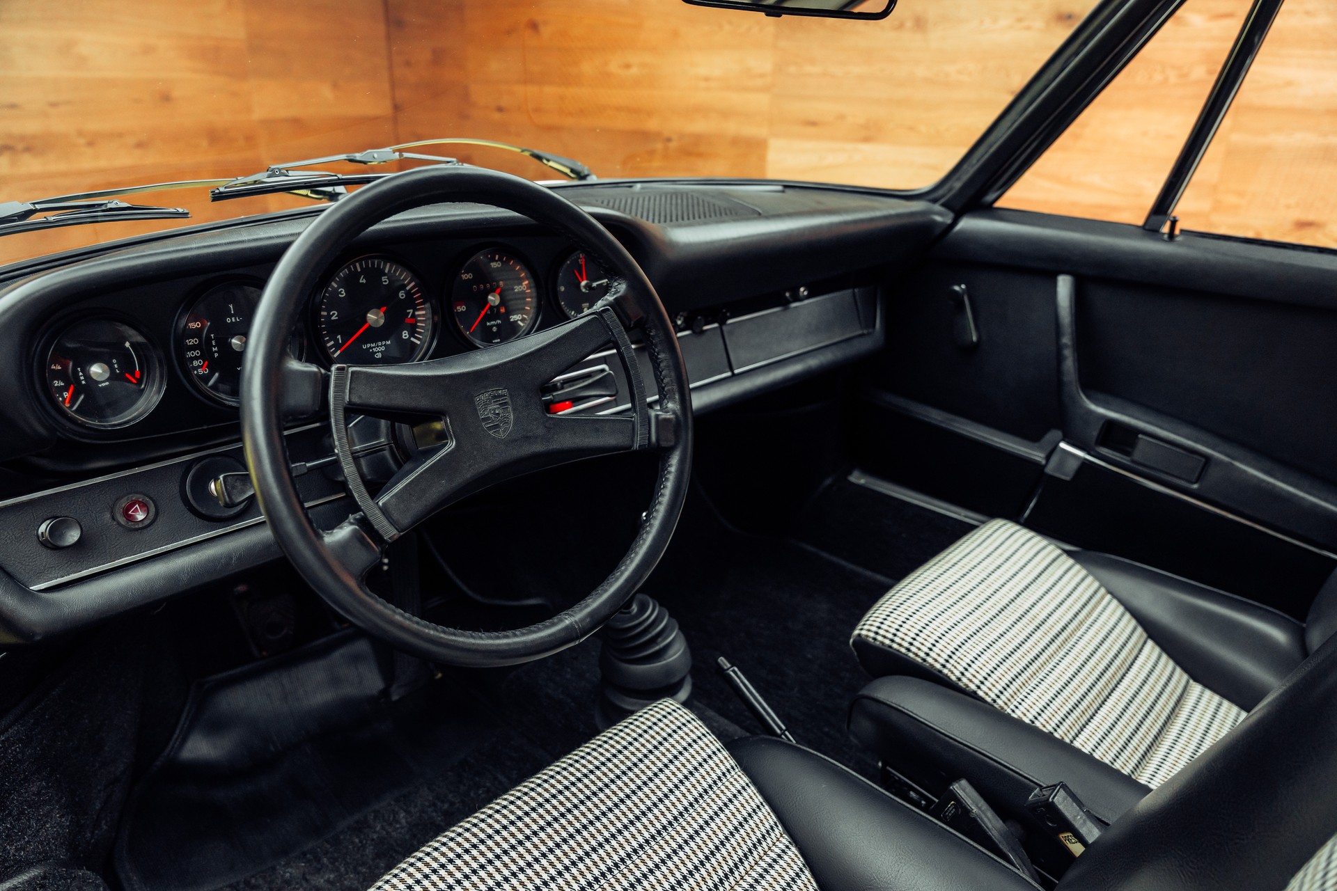 PORSCHE Carrera RS 2.7 Matching Numbers-image-4
