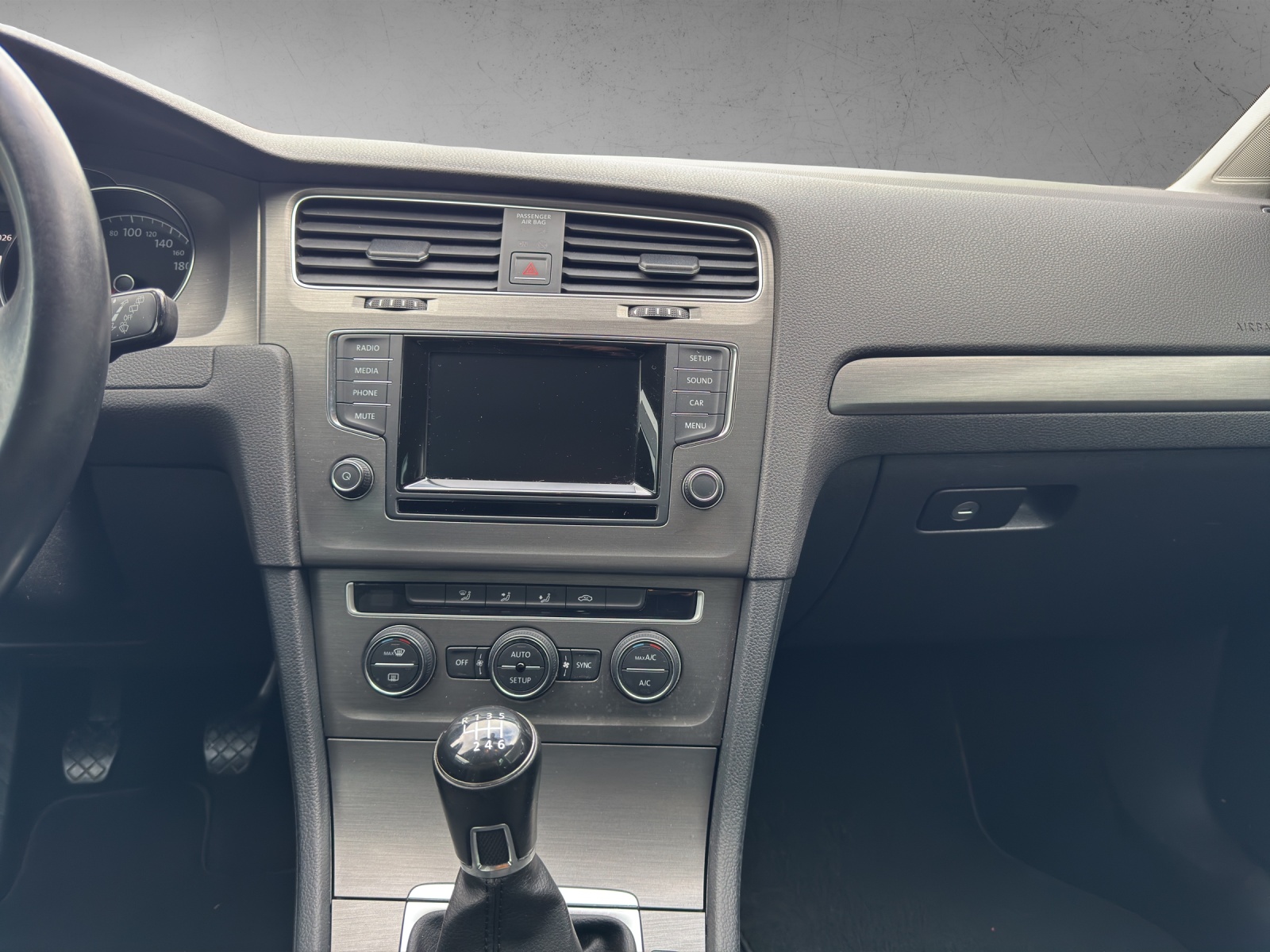 VW Golf 1.2 TSI Comfortline-image-10