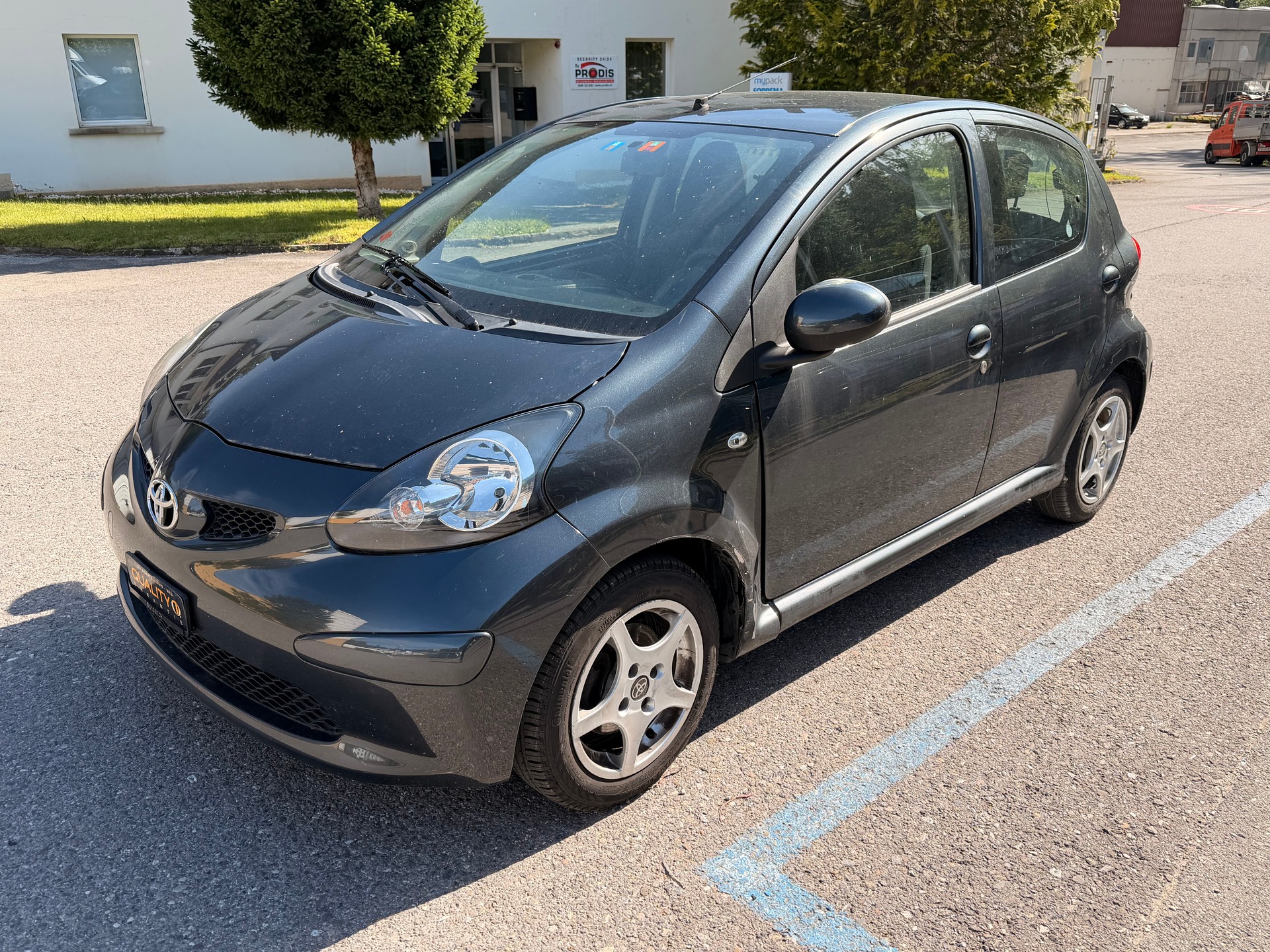 TOYOTA Aygo 1.0 Linea Luna Cool