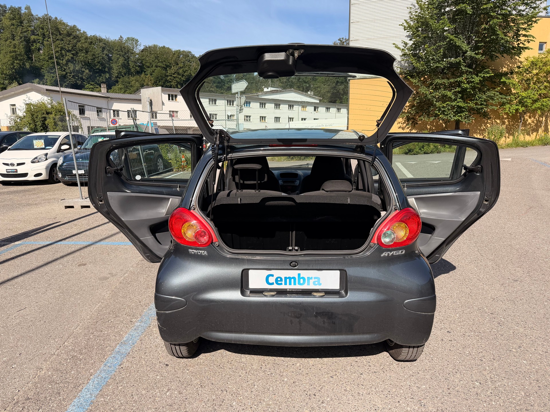 TOYOTA Aygo 1.0 Linea Luna Cool-image-17