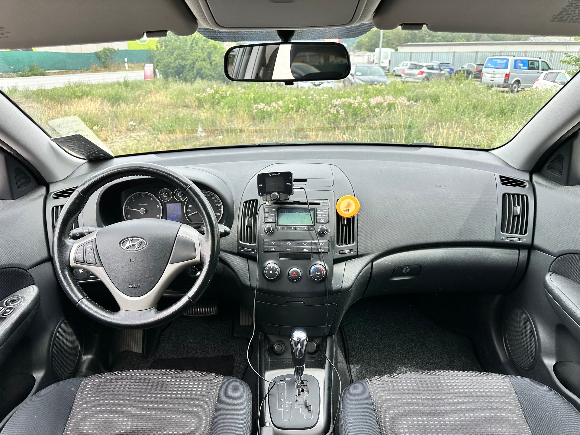 HYUNDAI i30 1.6 CRDi Style-image-10