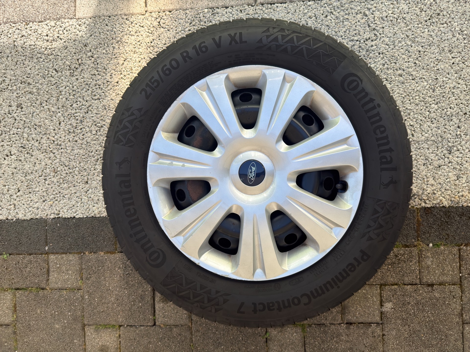 FORD Mondeo 2.0 TDCi Business Plus PowerShift-image-16