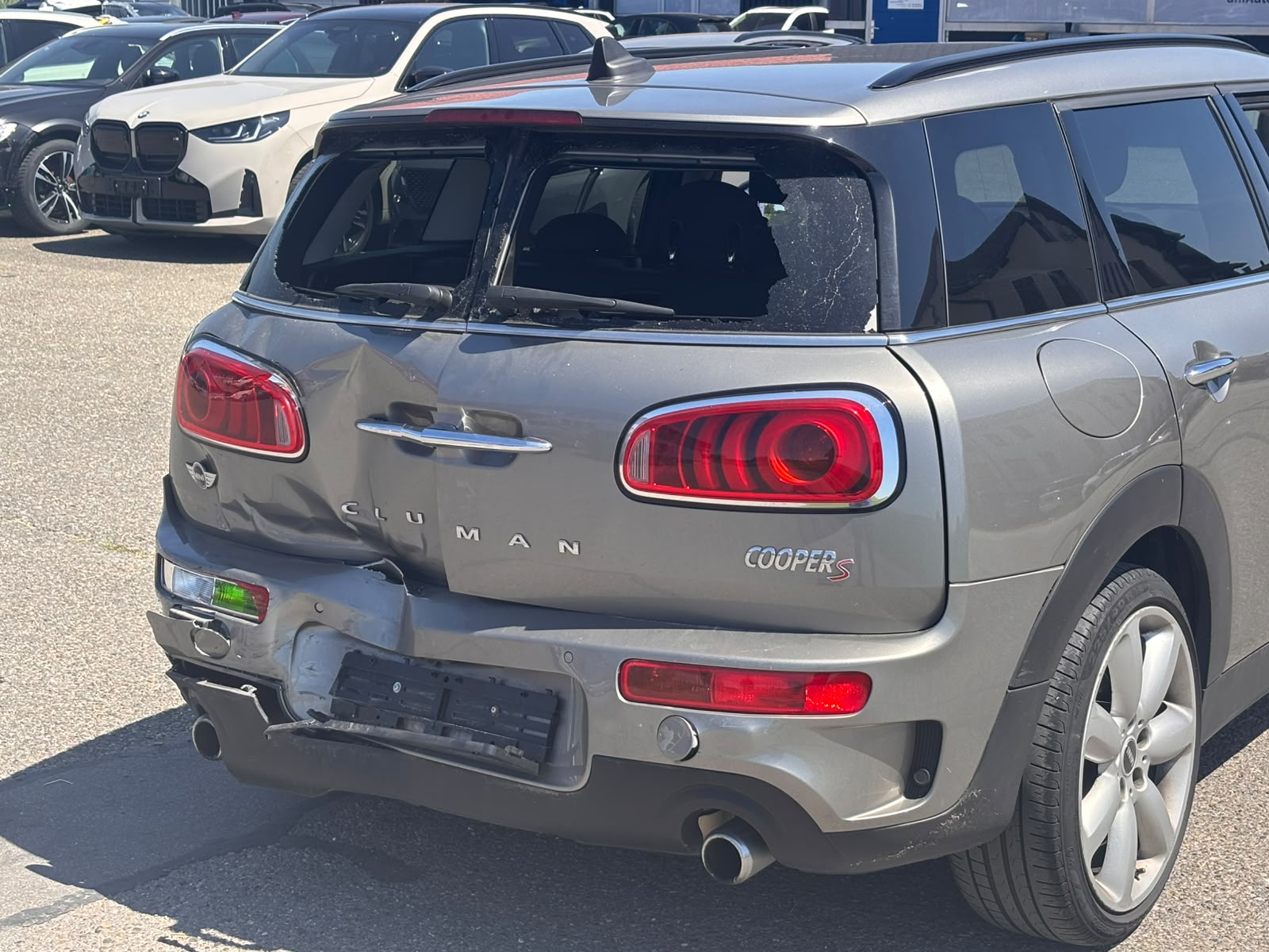 MINI Clubman Cooper S-image-9