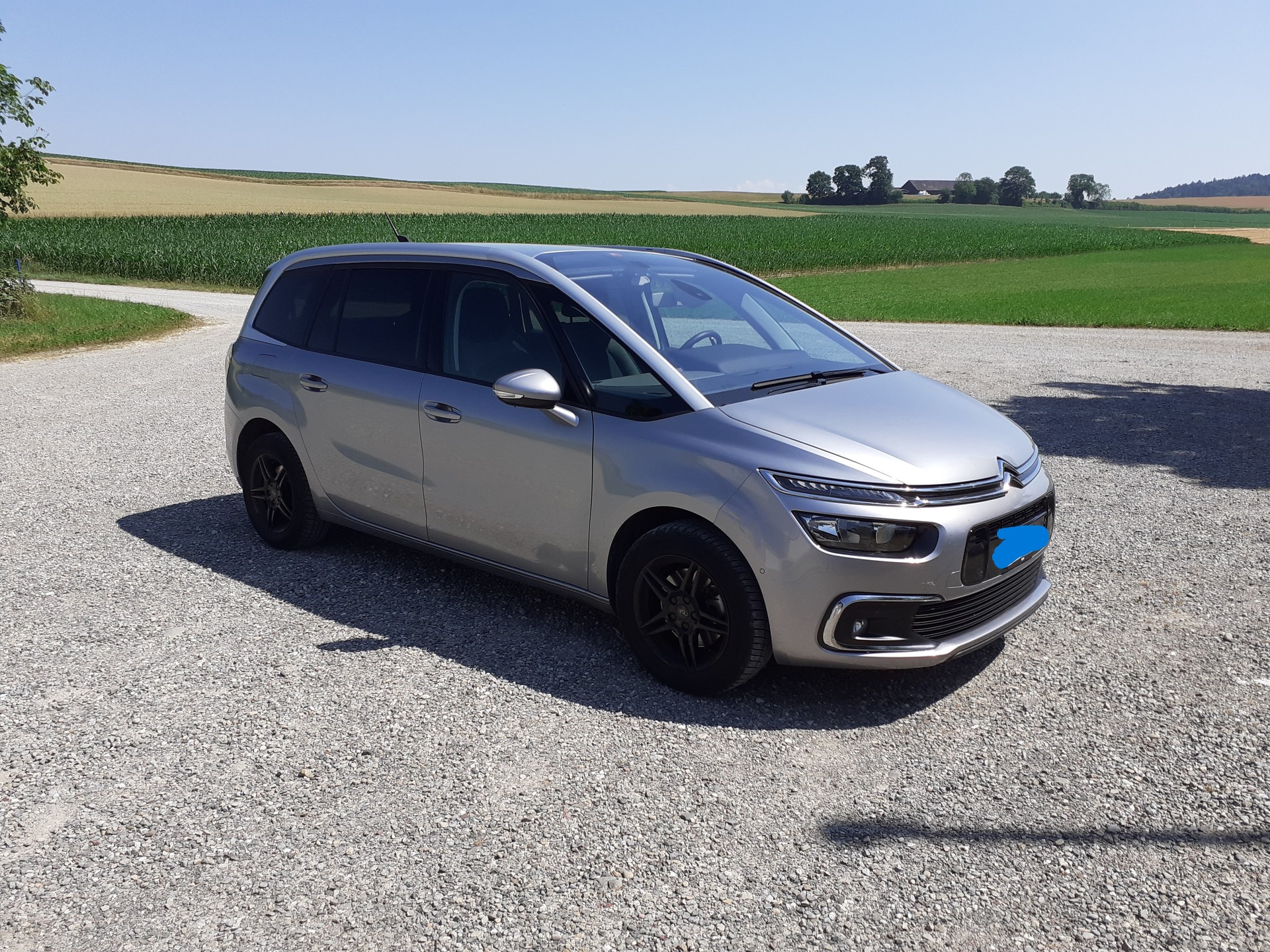 CITROEN C4 Grand Spacetourer 1.6 THP Feel Edition-image-2