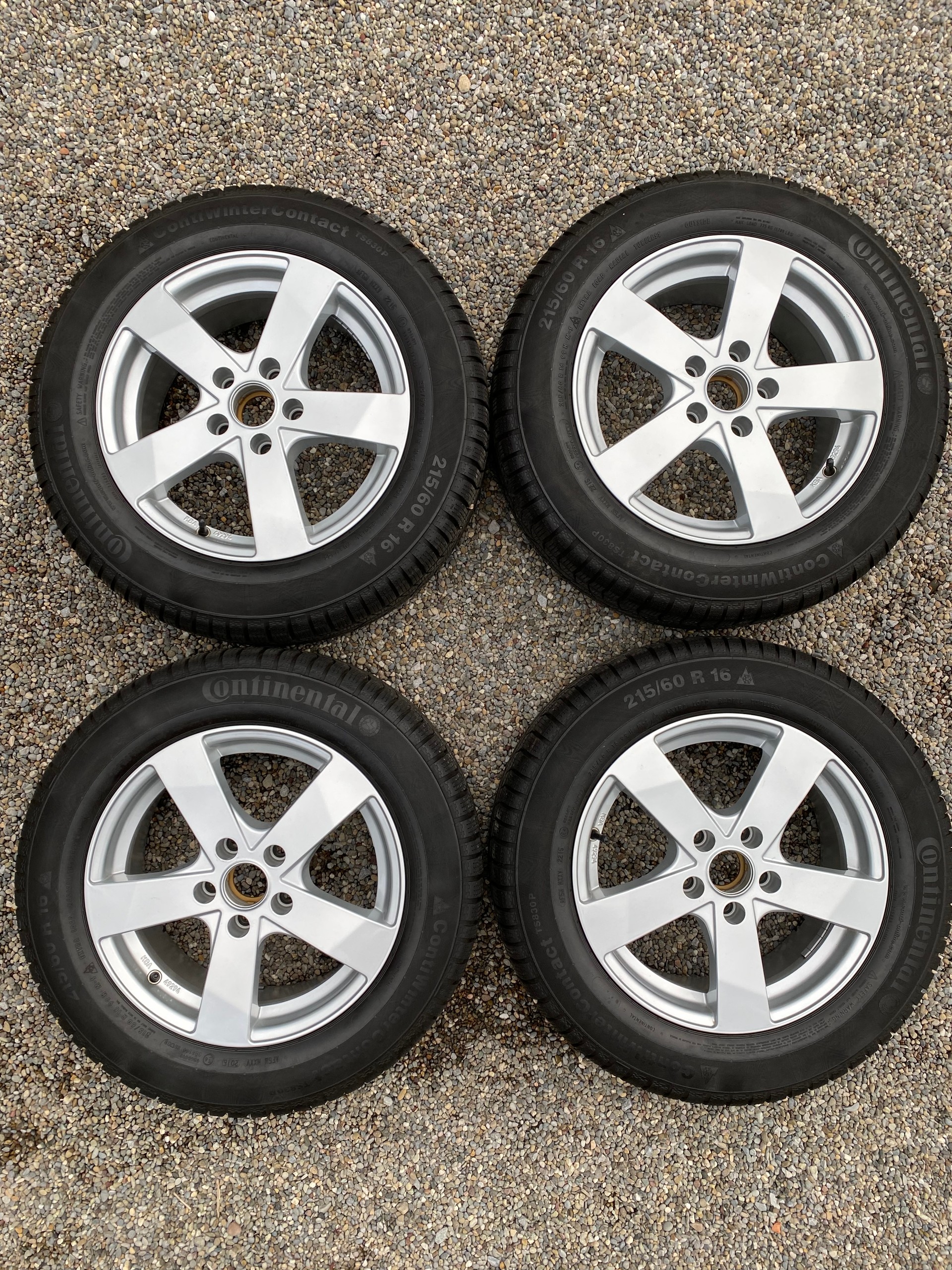 VW 2.0 TSI BlueMT Sport DSG - R-Line-image-19