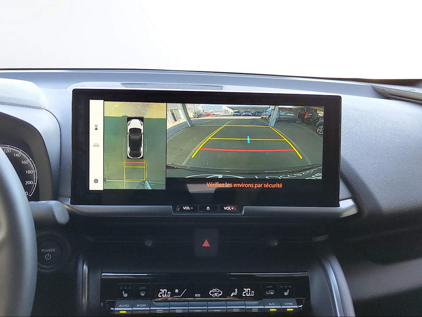 TOYOTA C-HR 2.0 PHEV Trend-image-14