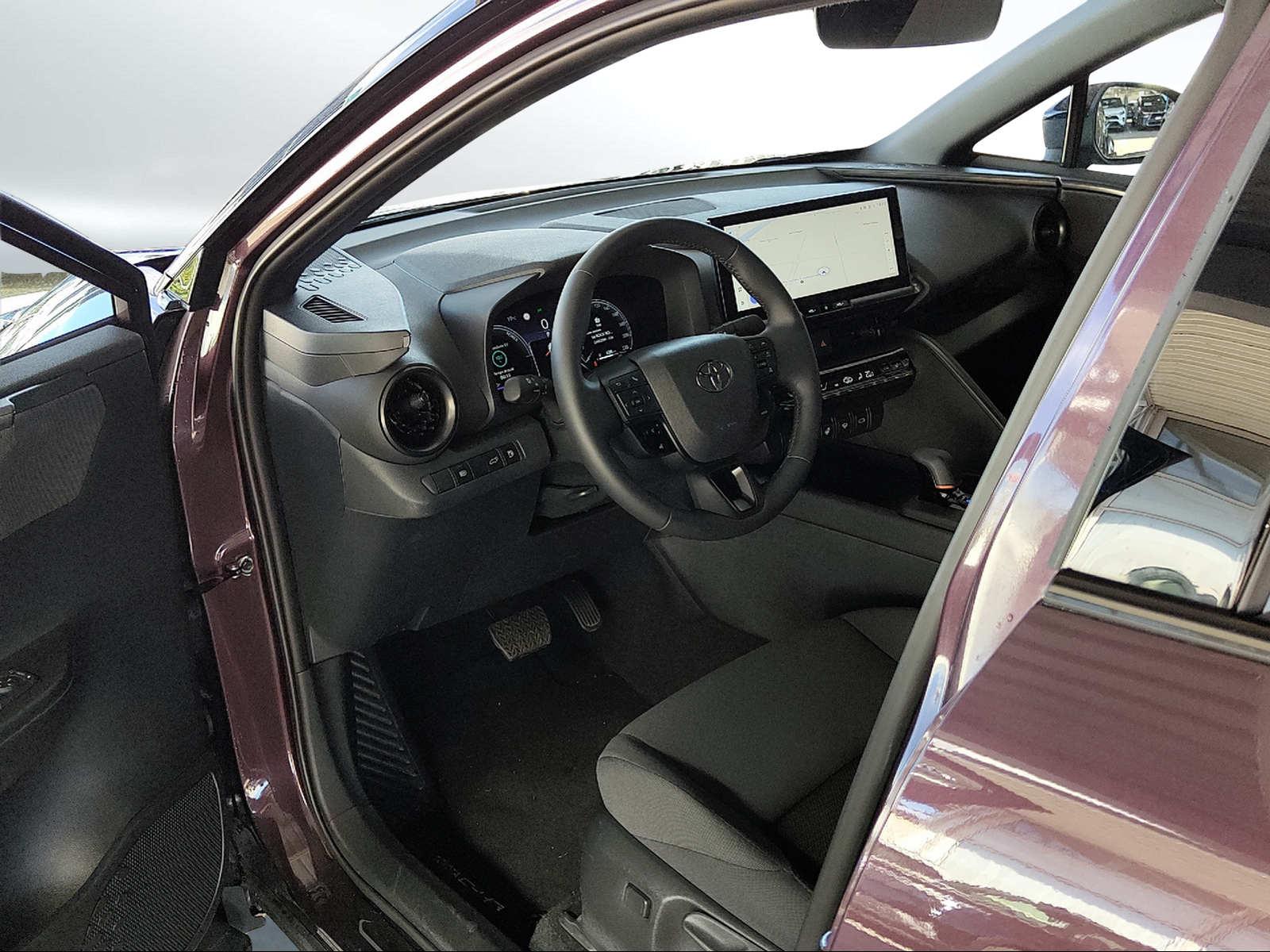 TOYOTA C-HR 2.0 PHEV Trend-image-13