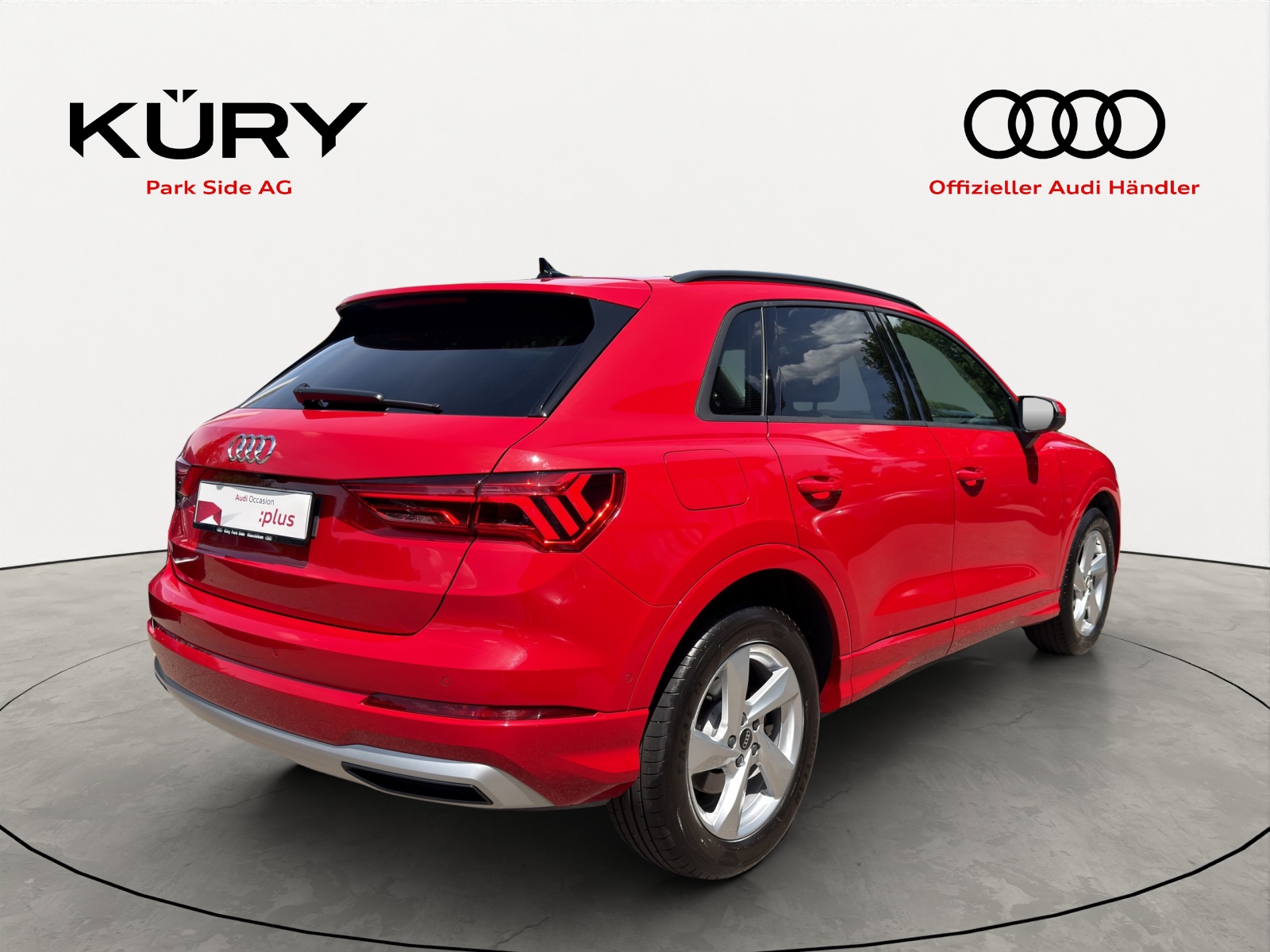 AUDI Q3 45 TFSI advanced quattro S-tronic-showroom-element-3