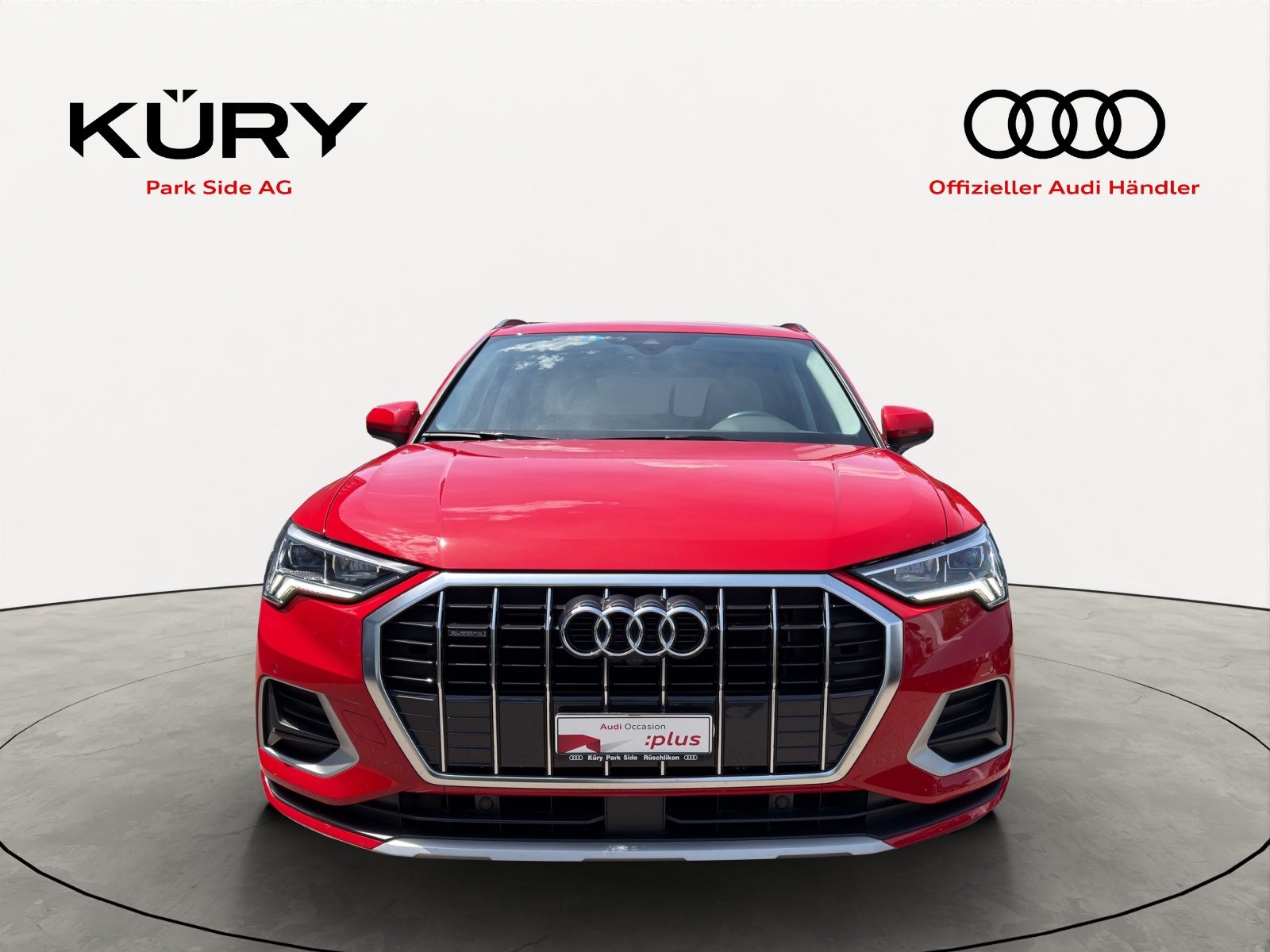 AUDI Q3 45 TFSI advanced quattro S-tronic-showroom-element-1