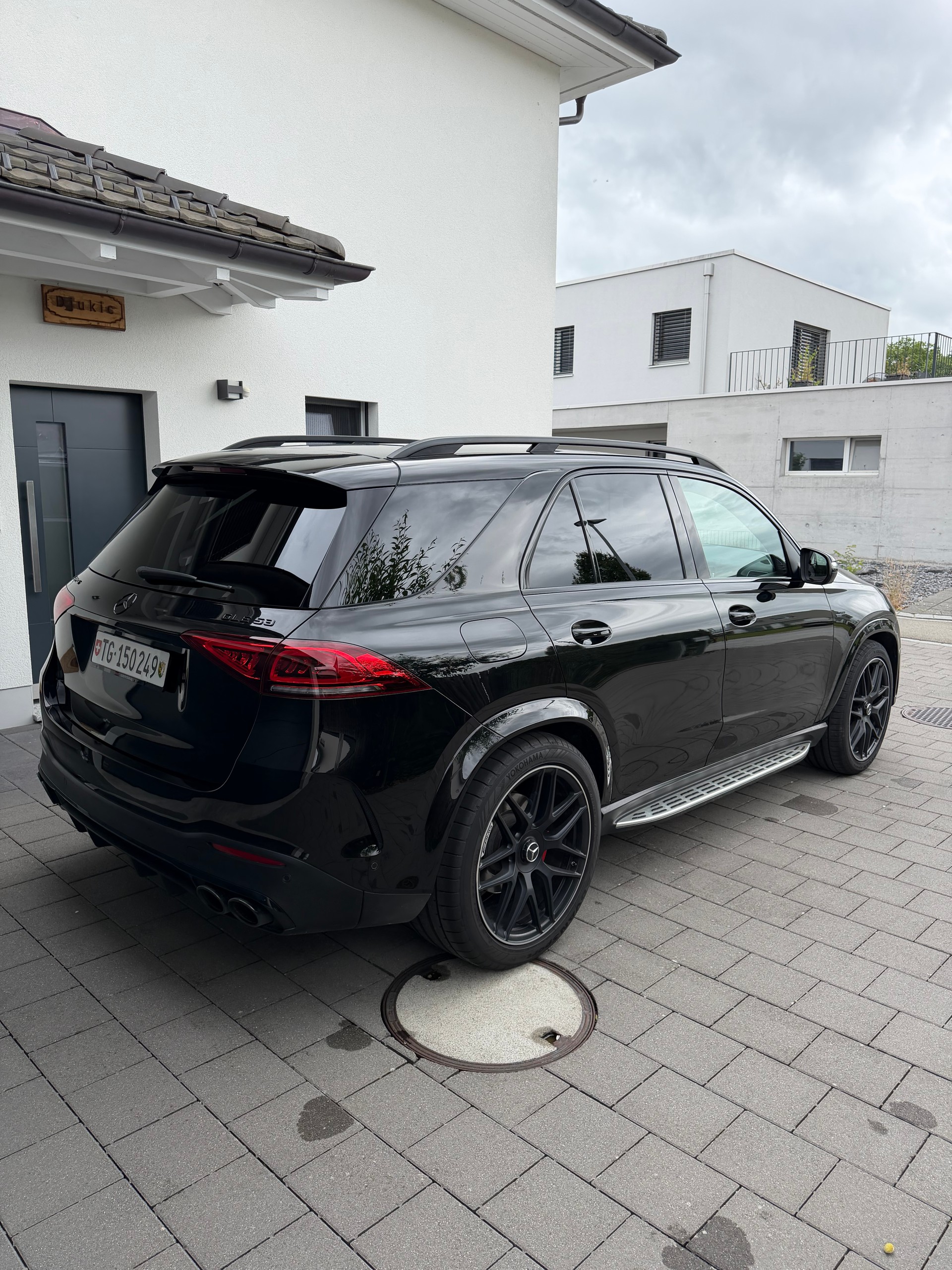 MERCEDES-BENZ GLE 53 AMG 4matic+-image-2
