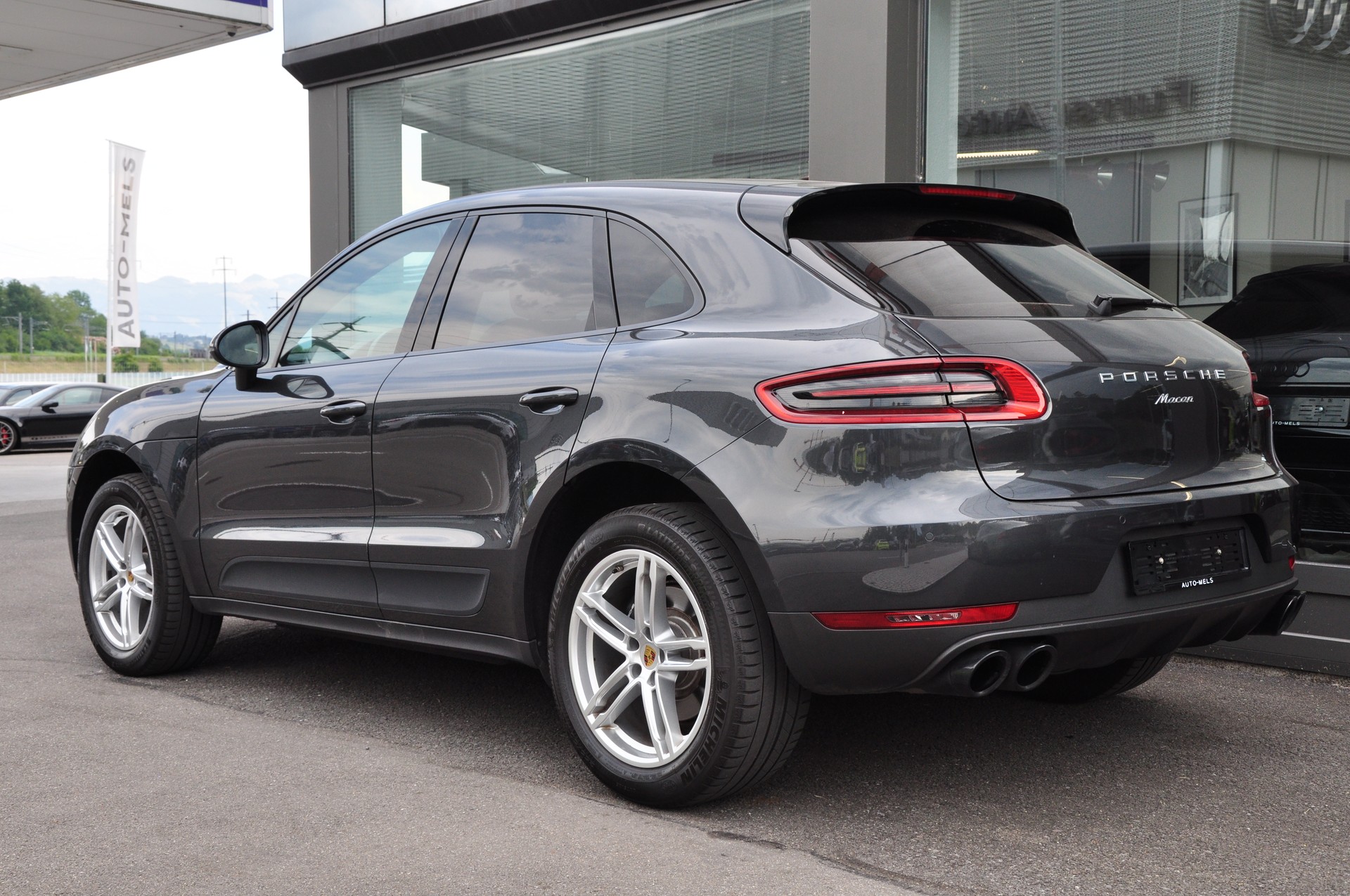 PORSCHE Macan PDK-image-6