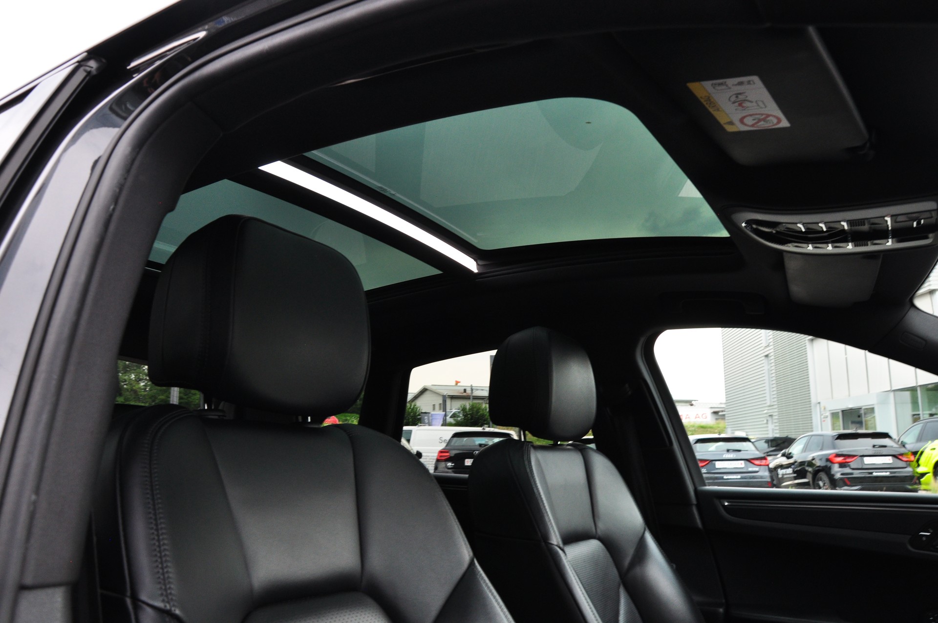 PORSCHE Macan PDK-image-20