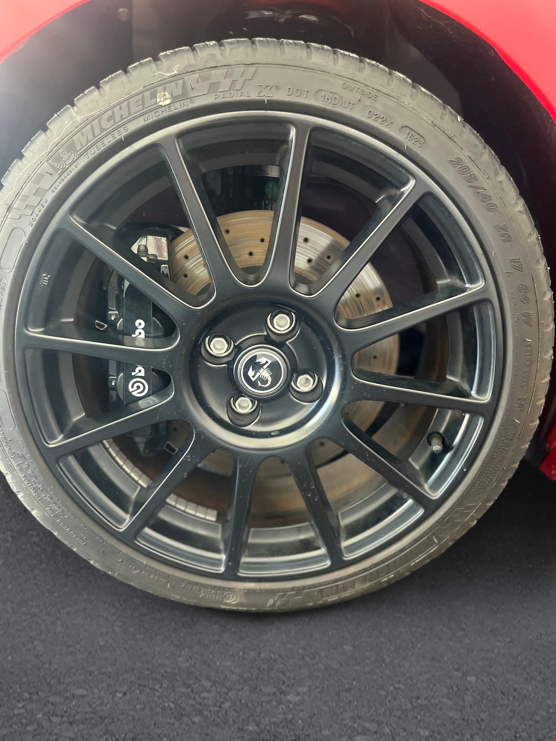 FIAT 695 1.4 16V Turbo Abarth Turismo-image-11