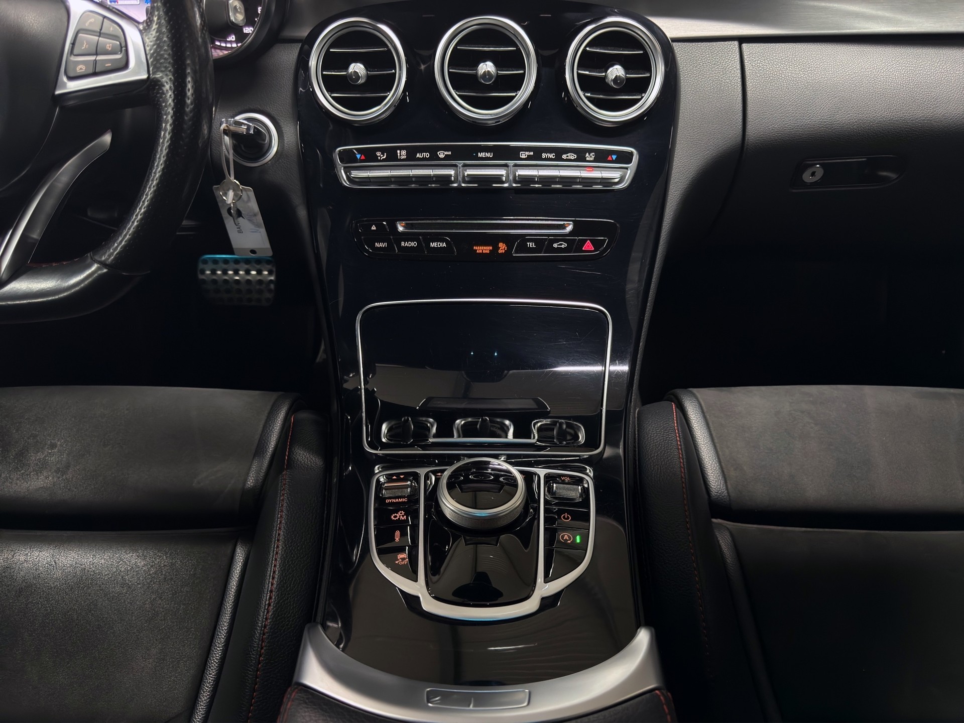 MERCEDES-BENZ C 43 AMG 4Matic 9G-tronic-image-16