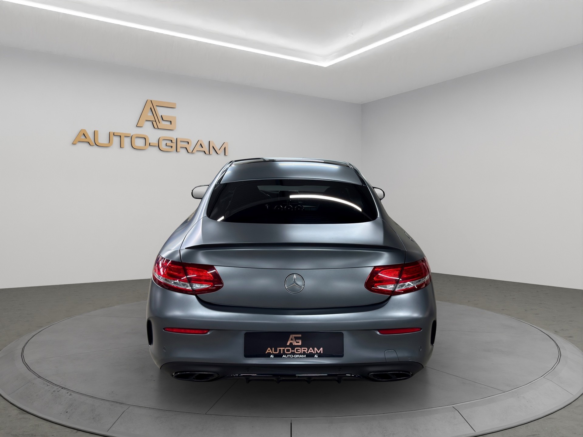 MERCEDES-BENZ C 43 AMG 4Matic 9G-tronic-showroom-element-3