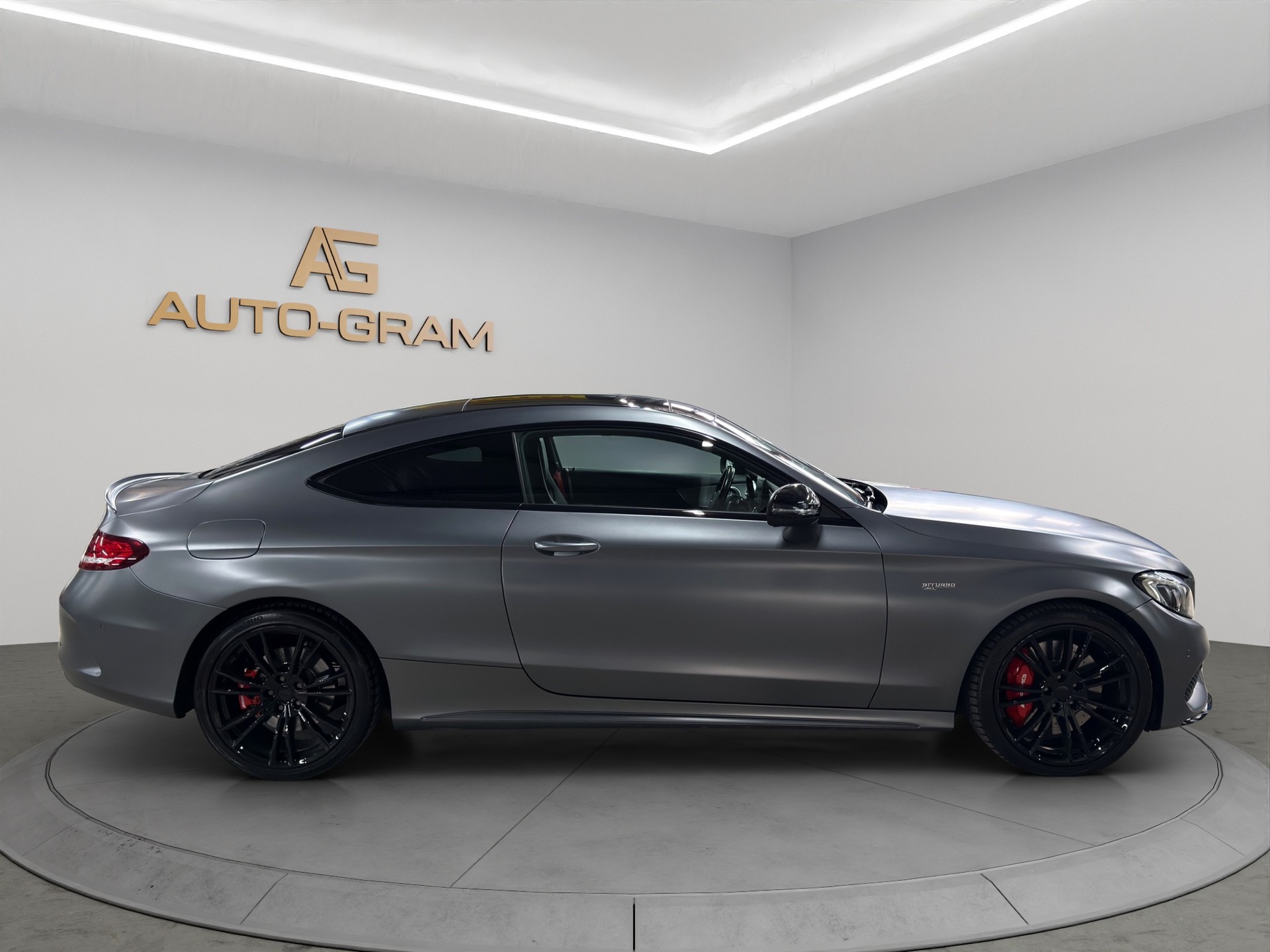 MERCEDES-BENZ C 43 AMG 4Matic 9G-tronic-image-5