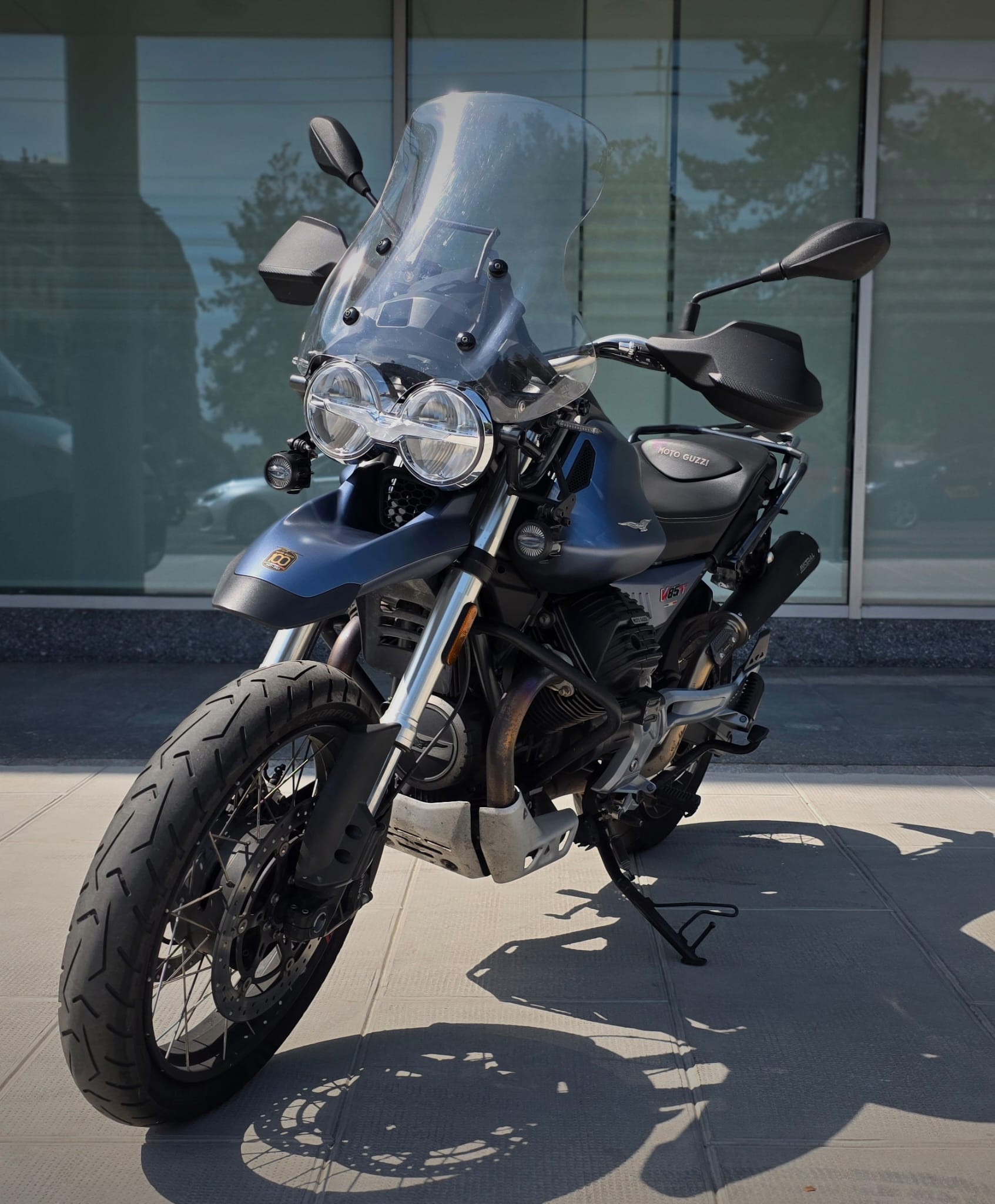 MOTO GUZZI V85 TT 850 ABS-image-2