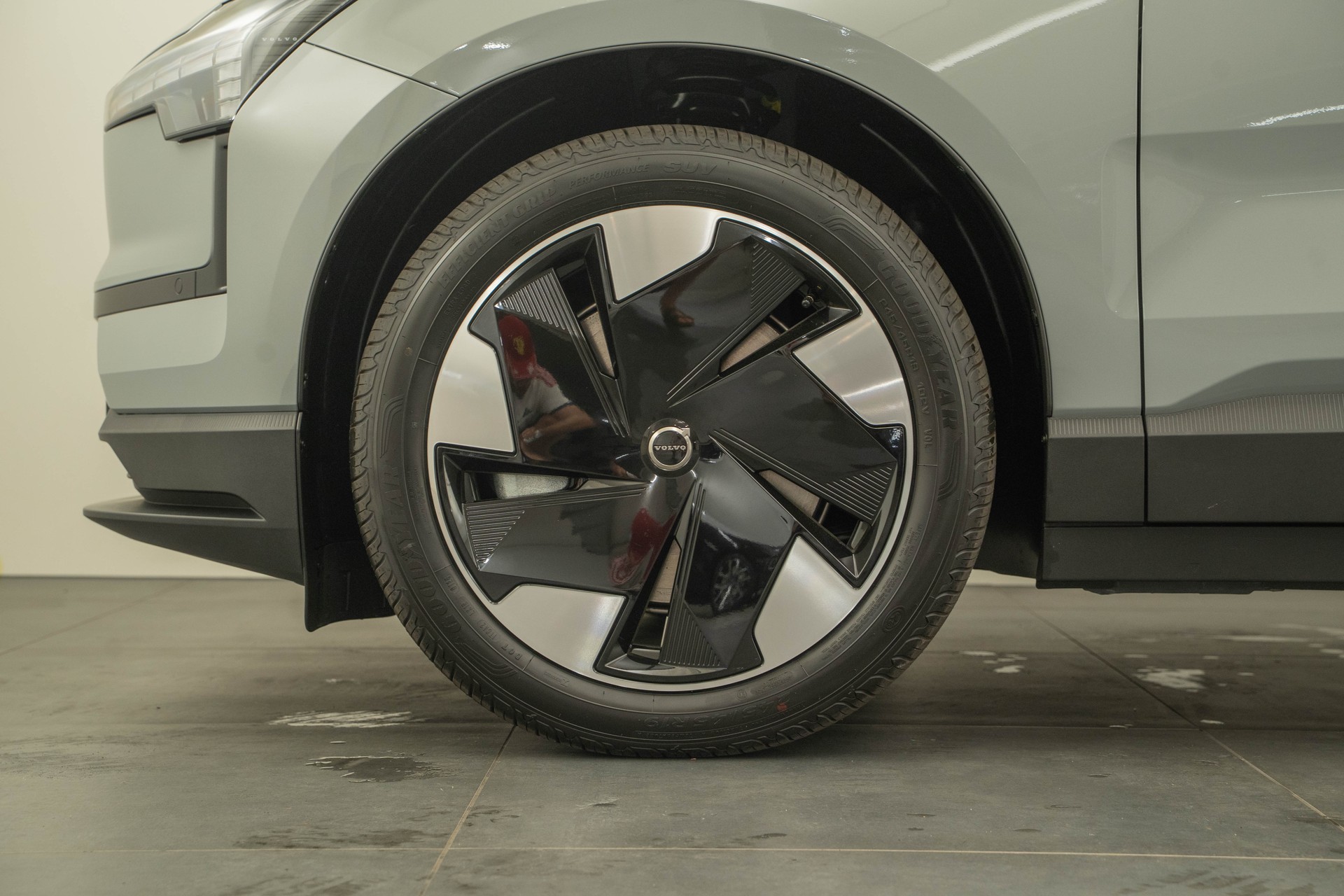 VOLVO EX30 E60 Twin Plus Performance AWD-image-15