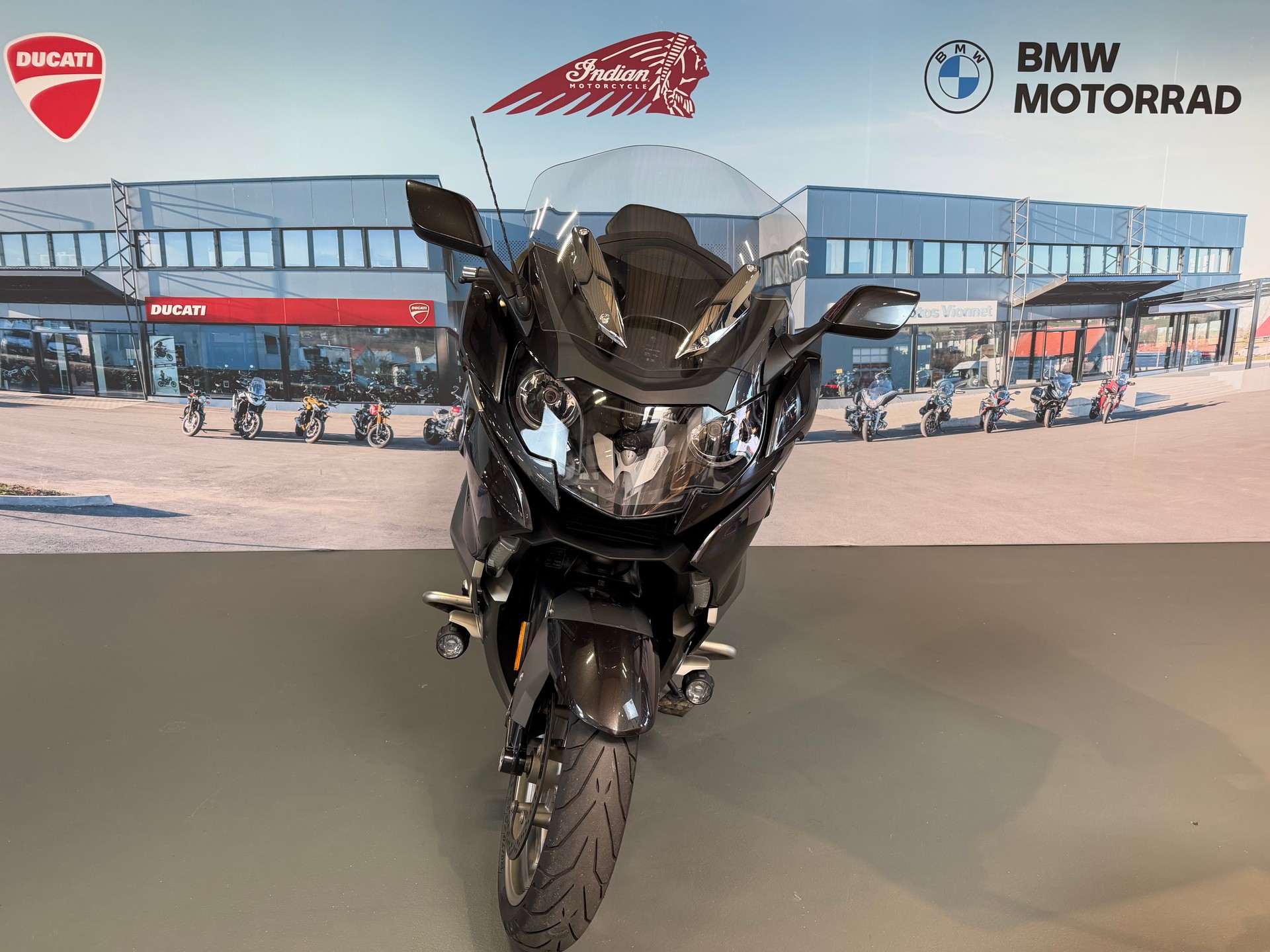 BMW K 1600 GTL-image-1