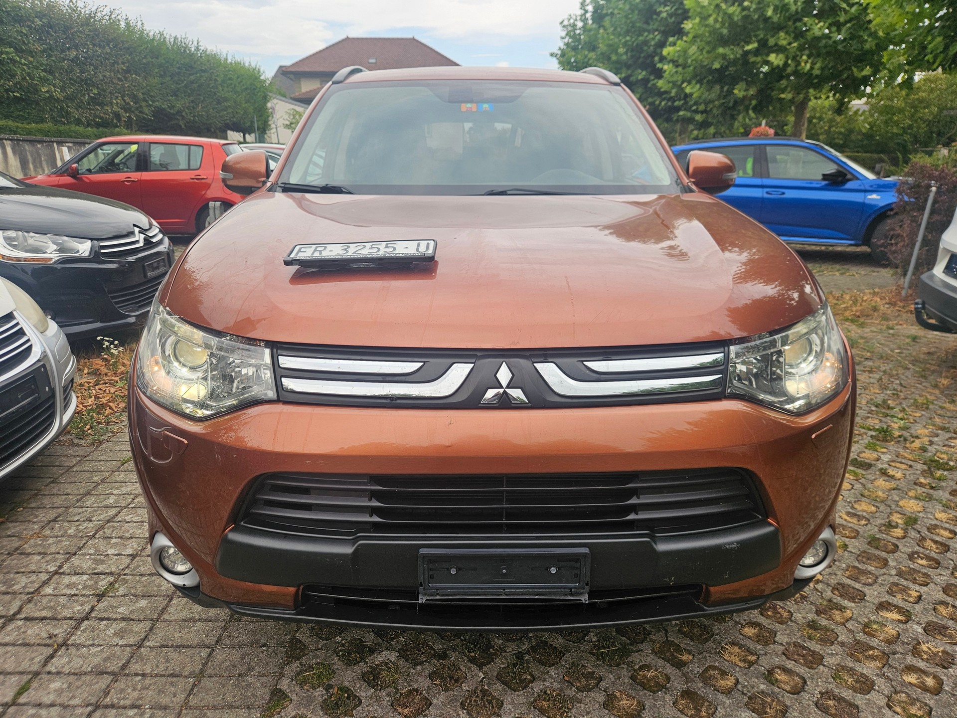 MITSUBISHI Outlander 2.2 DID Navigator Safety 4WD Automatic