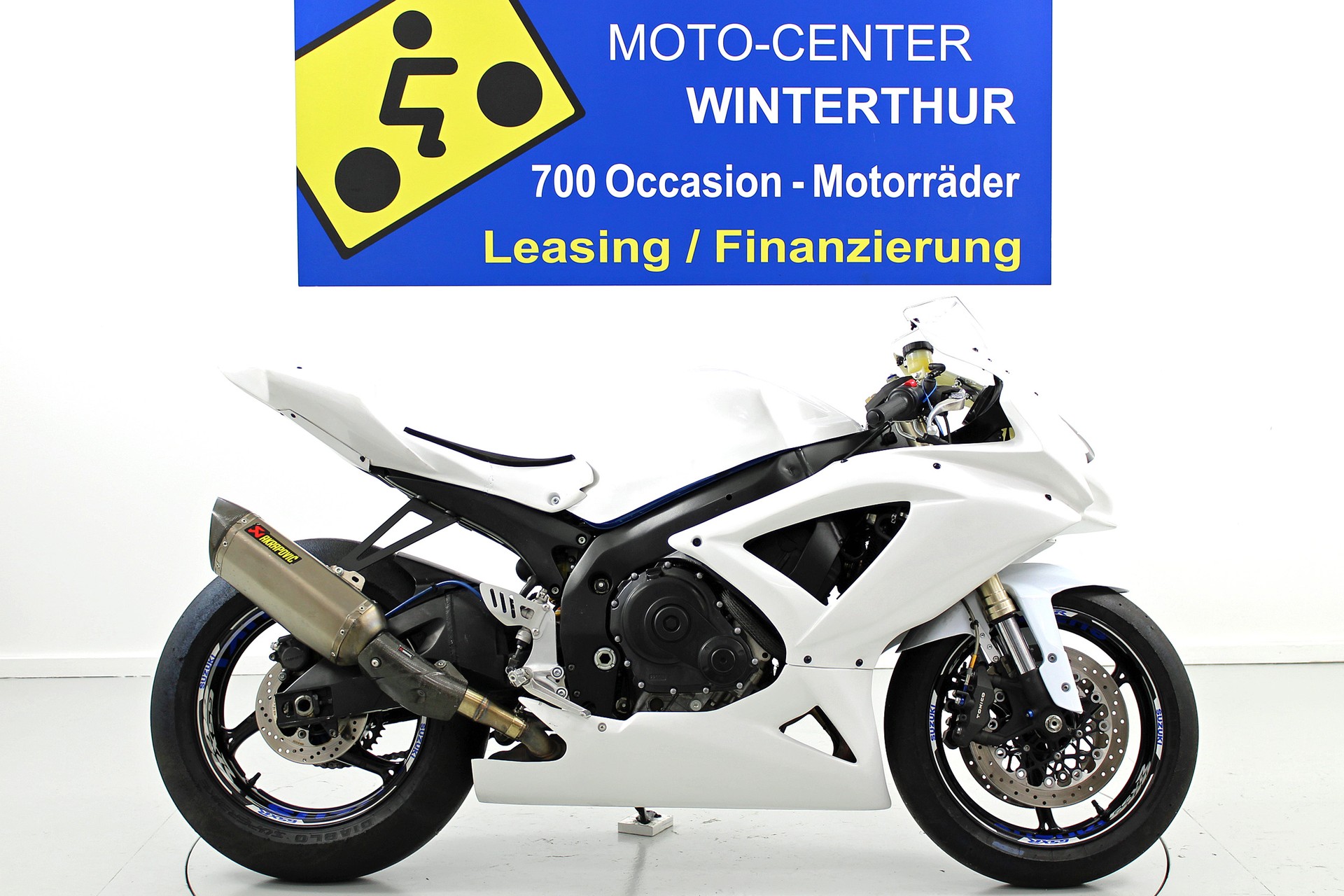 SUZUKI GSX-R 600 Racing-image-0