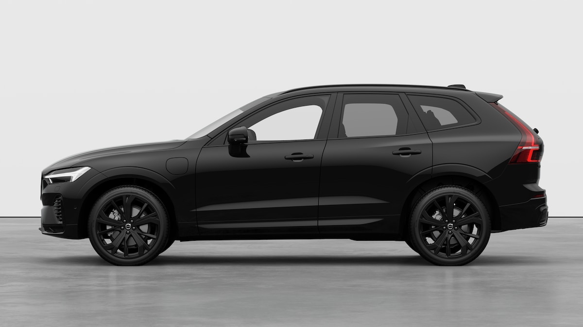 VOLVO XC60 2.0 T6 TE Black Edition eAWD-showroom-element-2