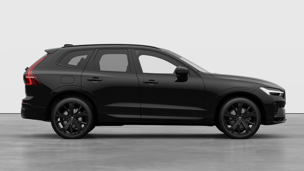VOLVO XC60 2.0 T6 TE Black Edition eAWD-showroom-element-3