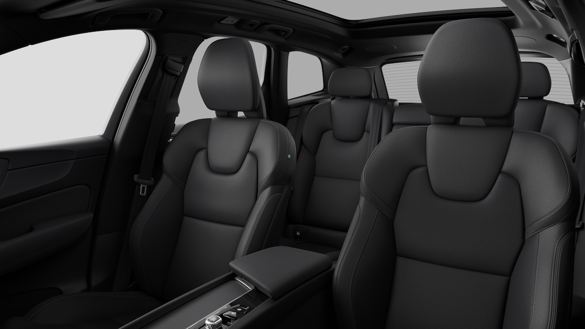 VOLVO XC60 2.0 T6 TE Black Edition eAWD-image-10