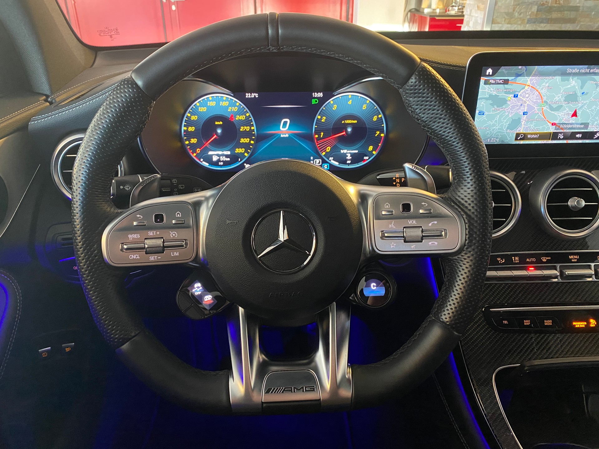 MERCEDES-BENZ GLC 63 S AMG 4Matic 9G-Tronic-image-19