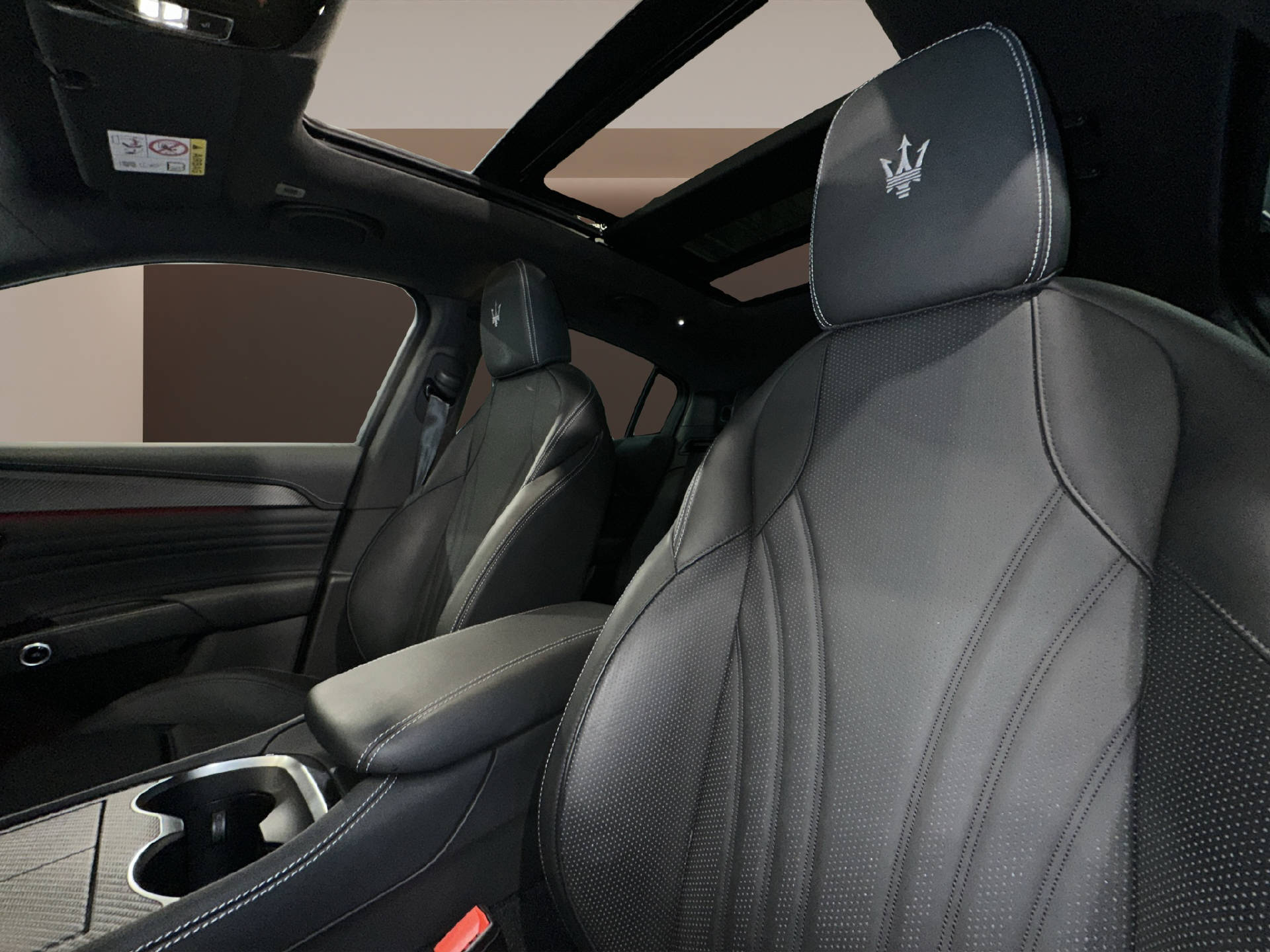 MASERATI Grecale 3.0 V6 Trofeo-image-22
