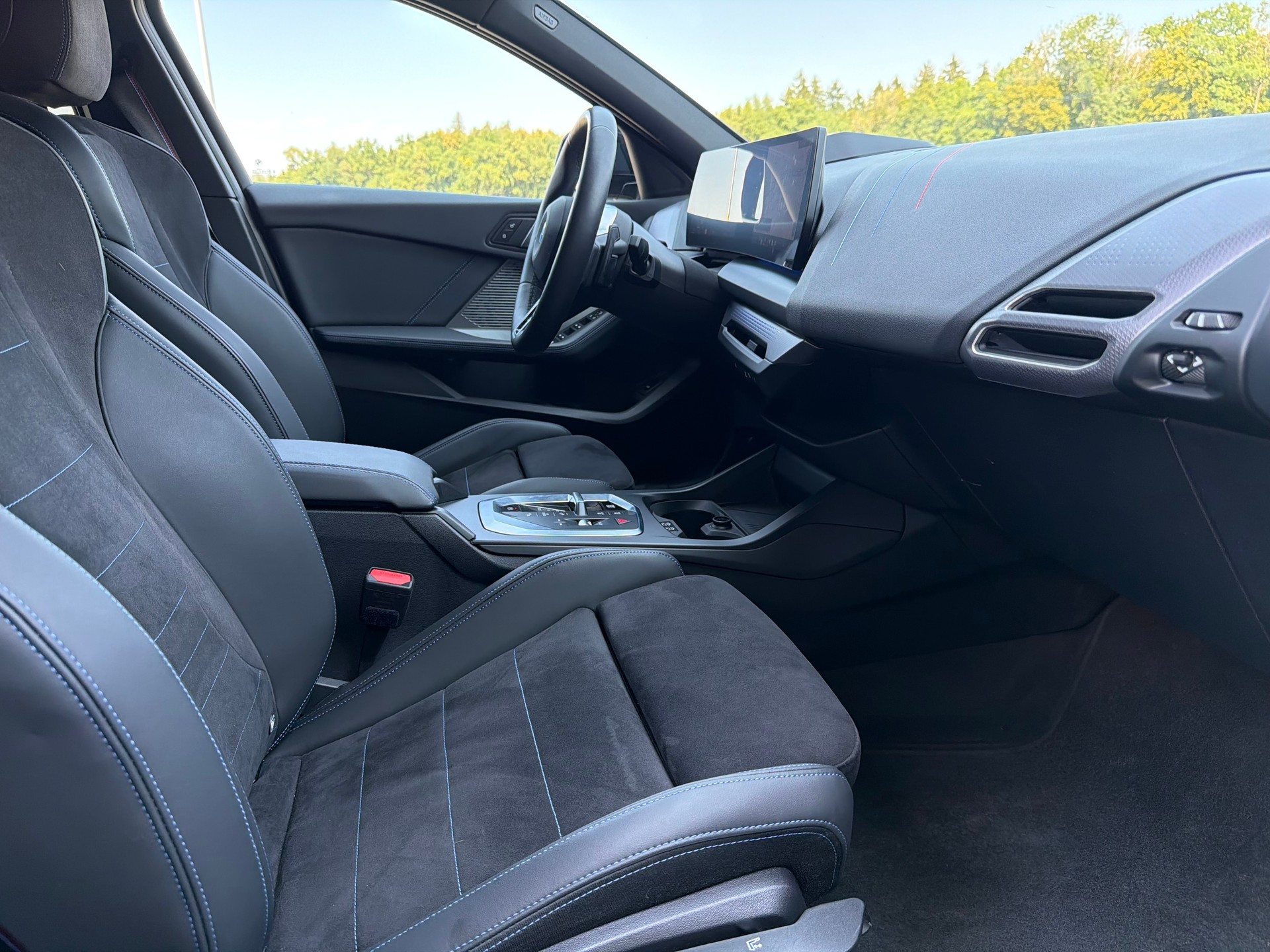 BMW 118d M Sport Pro Steptronic-image-14