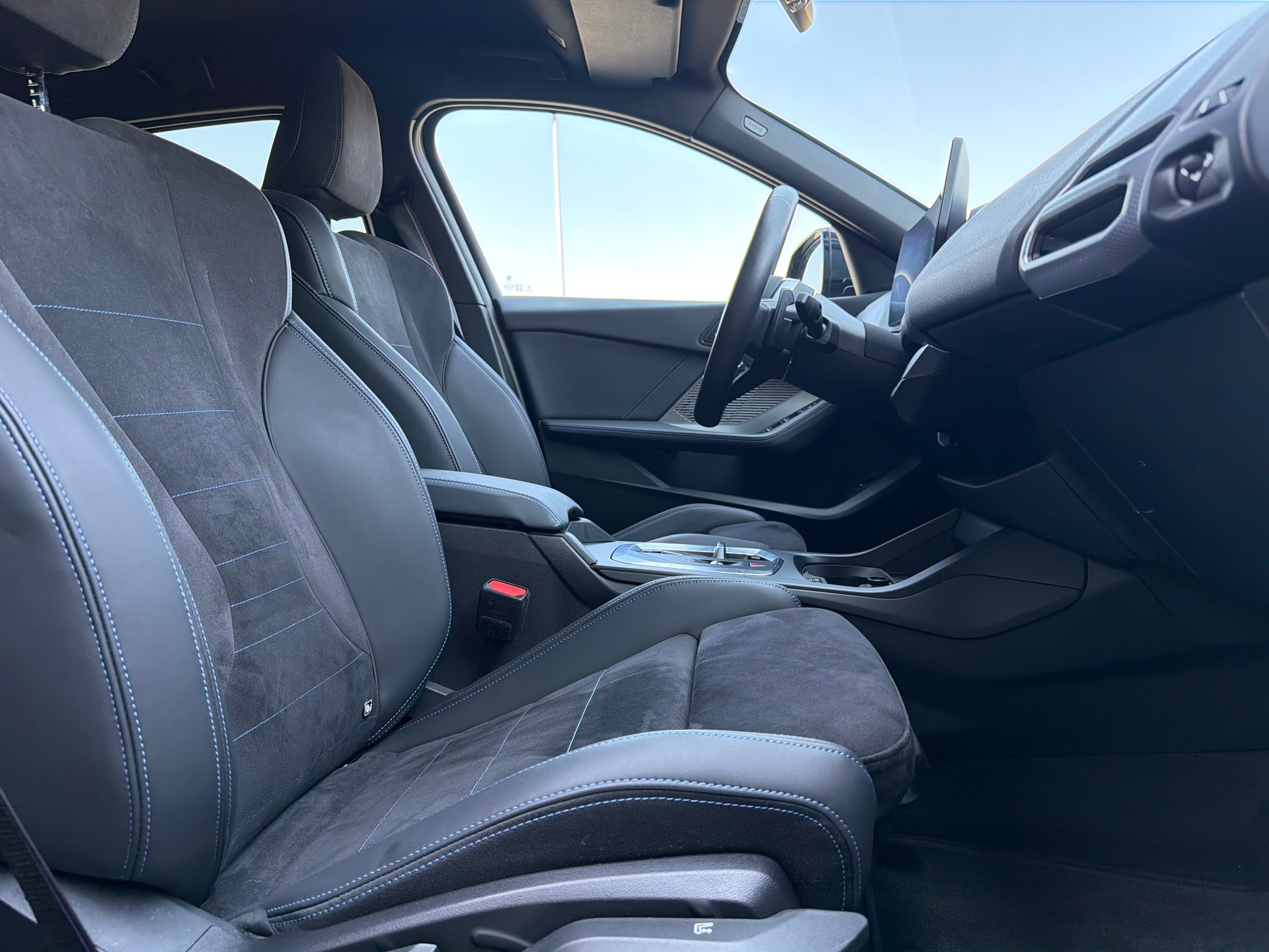 BMW 118d M Sport Pro Steptronic-image-15