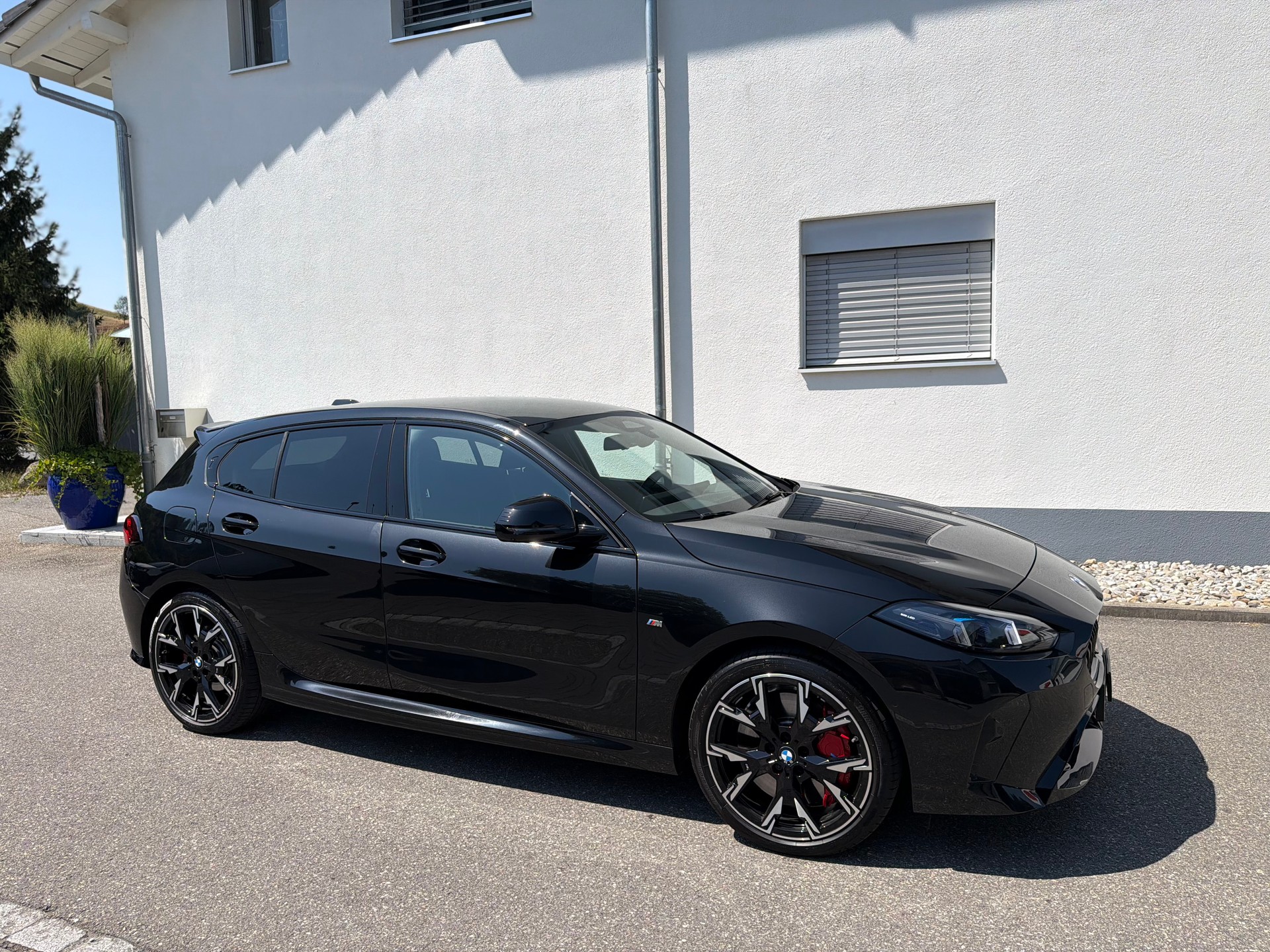 BMW 118d M Sport Pro Steptronic-showroom-element-3