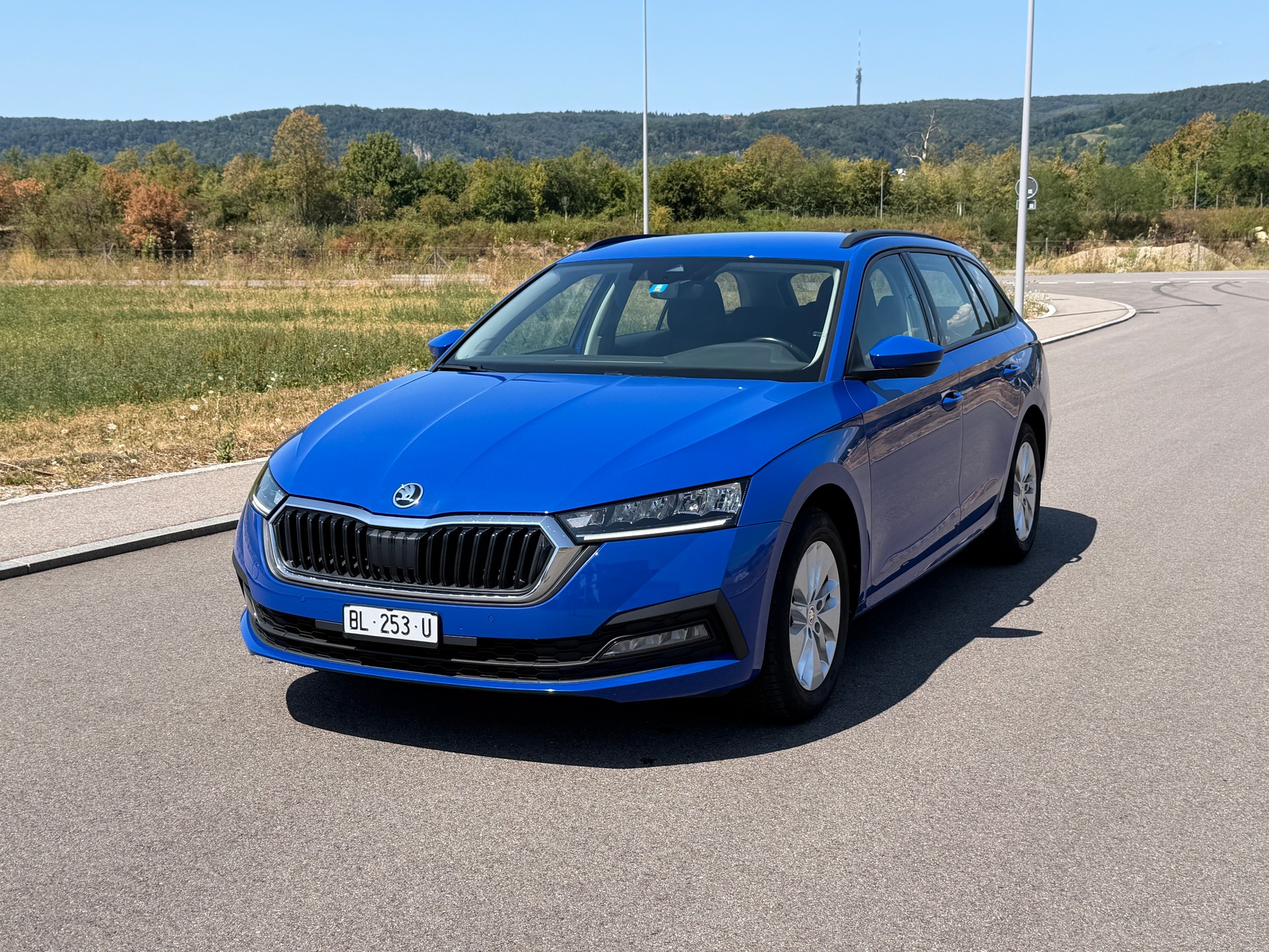 SKODA Octavia Combi 2.0 TDI DSG Ambition