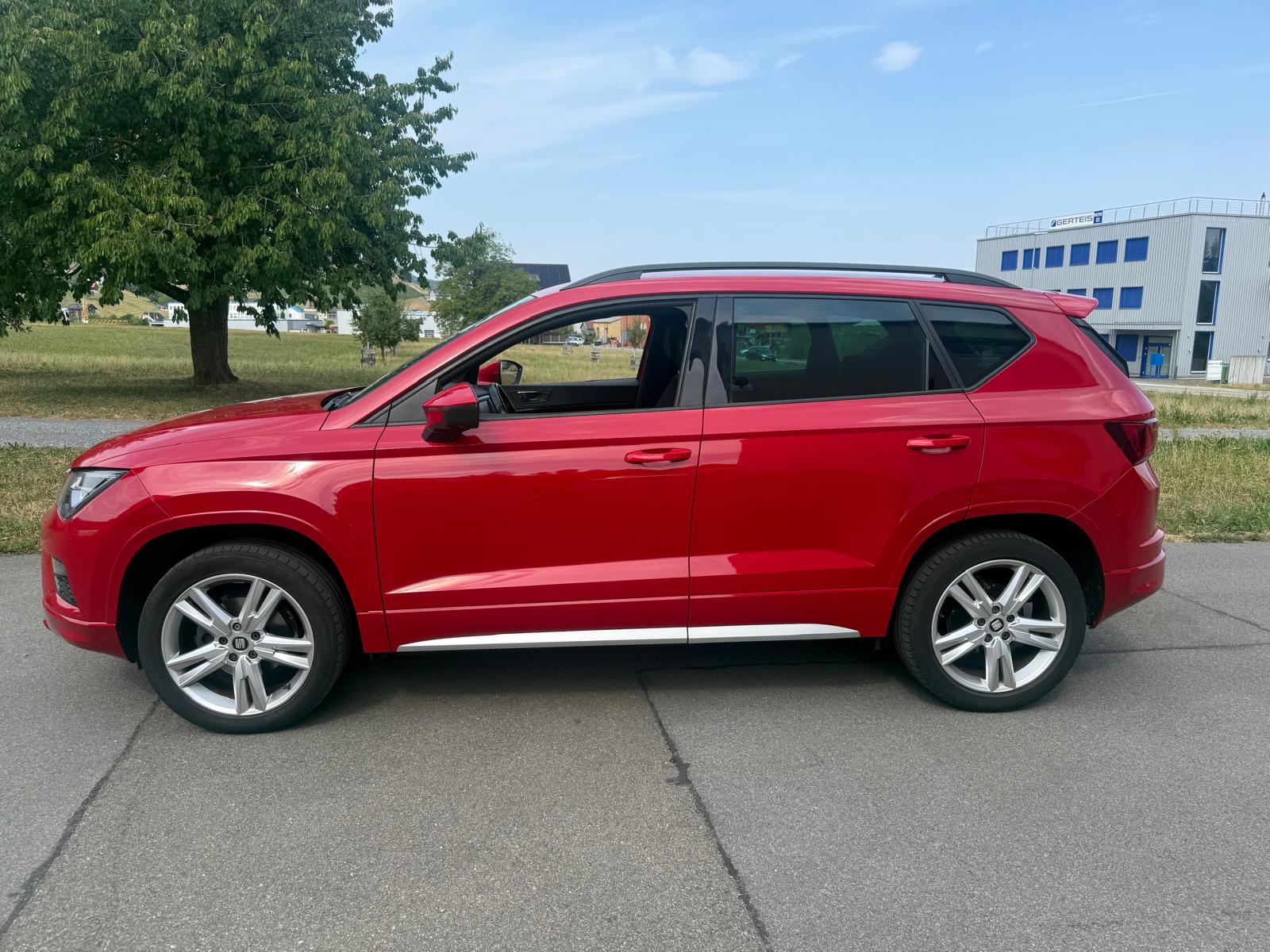 SEAT Ateca 1.4 TSI FR-showroom-element-1