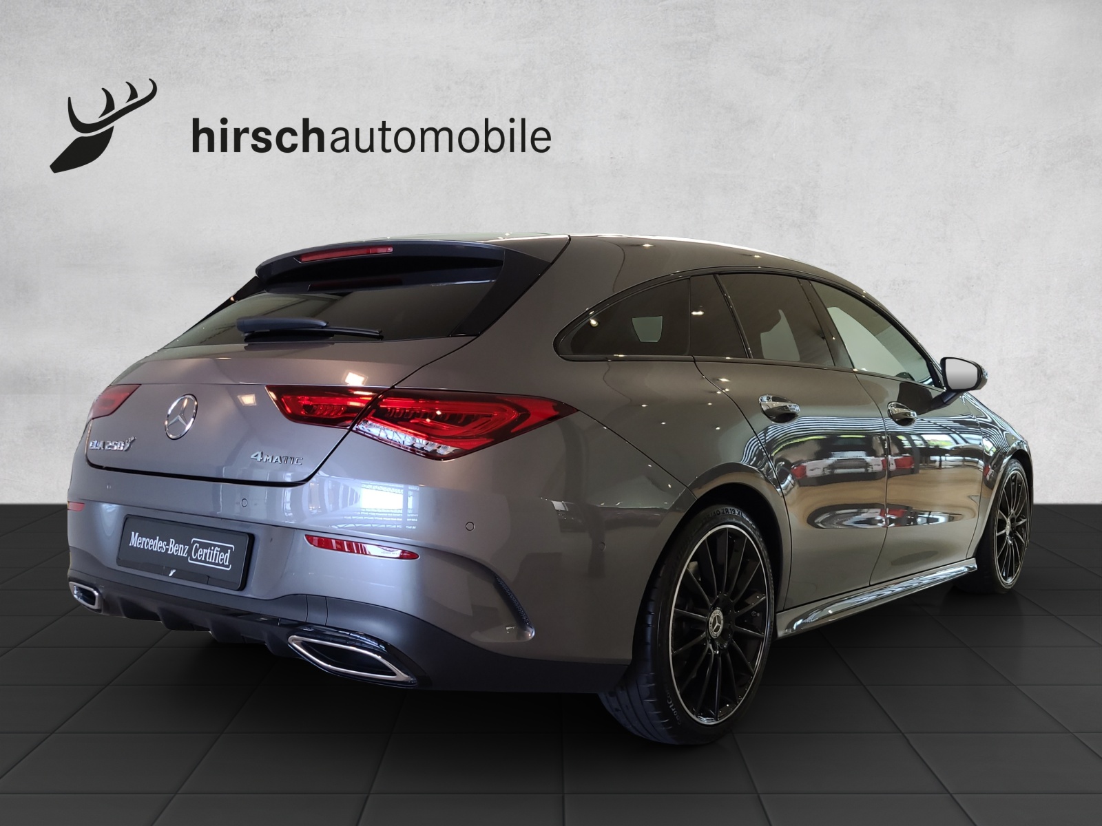 MERCEDES-BENZ CLA Shooting Brake 250 4Matic 7G-DCT AMG Line-showroom-element-3