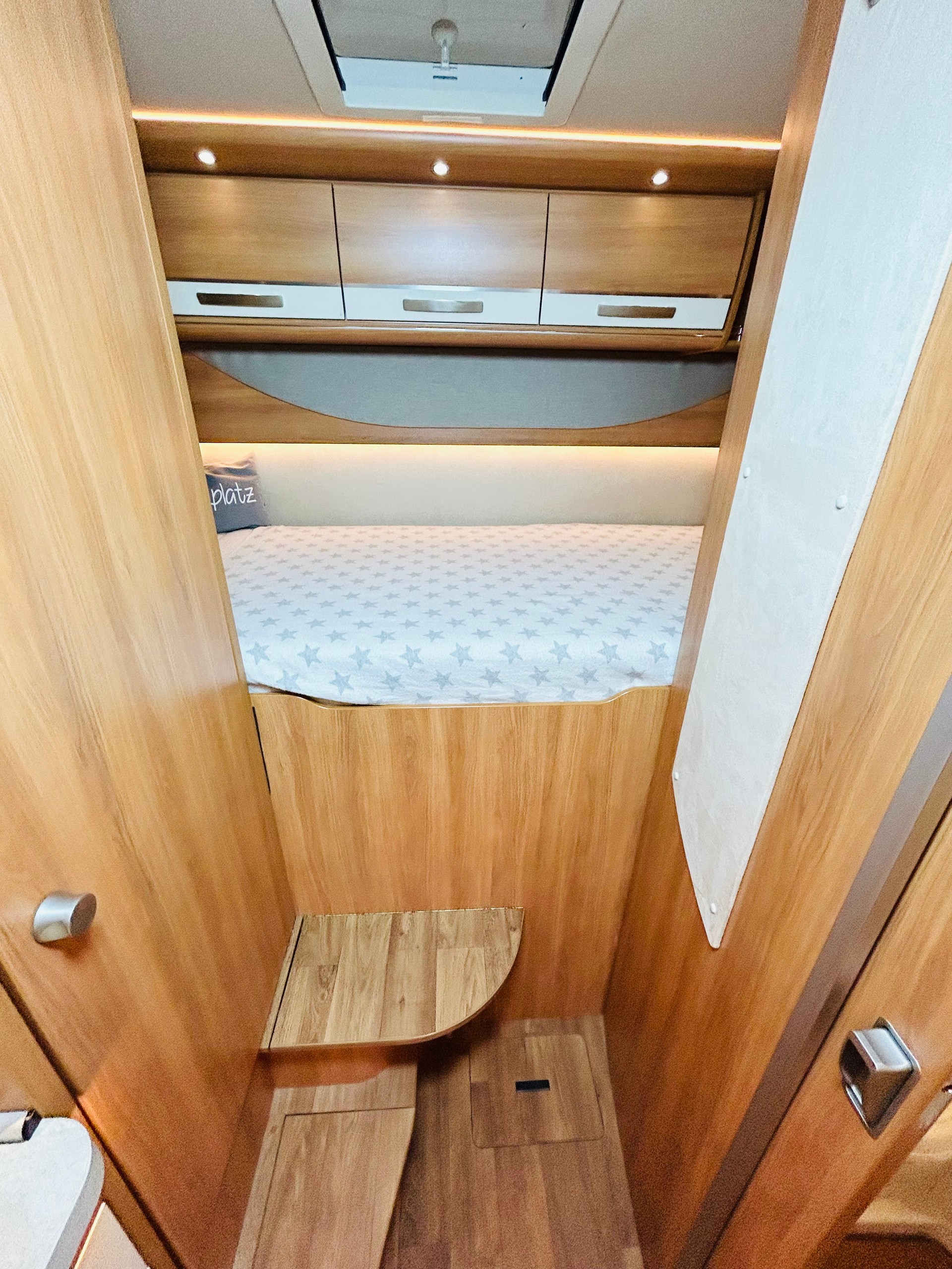 HYMER B 504-image-10
