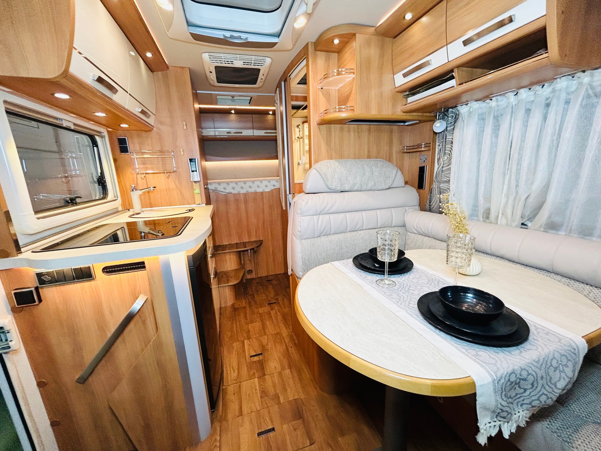 HYMER B 504-image-6