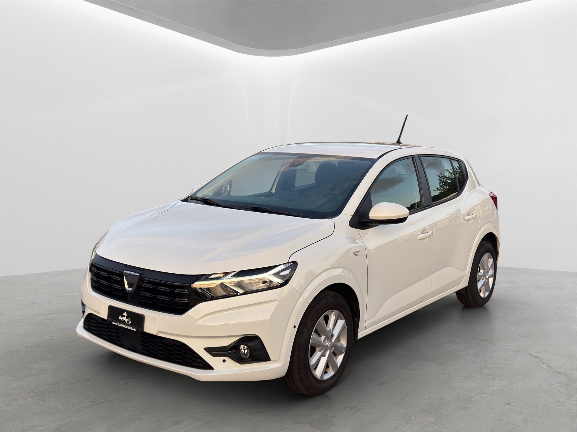 DACIA Sandero TCe 90 Comfort CVT-showroom-element-2