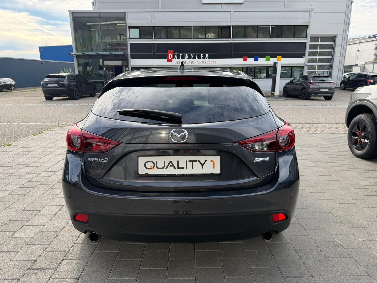 MAZDA 3 SKYACTIV-G 120 Revolution Automat-image-6