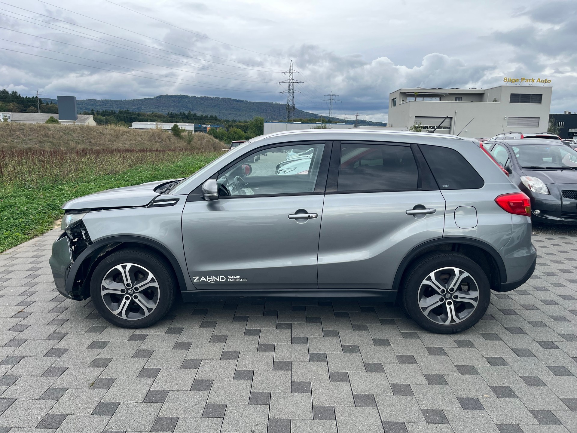 SUZUKI Vitara 1.6 TD Tradizio Top TCSS-image-2