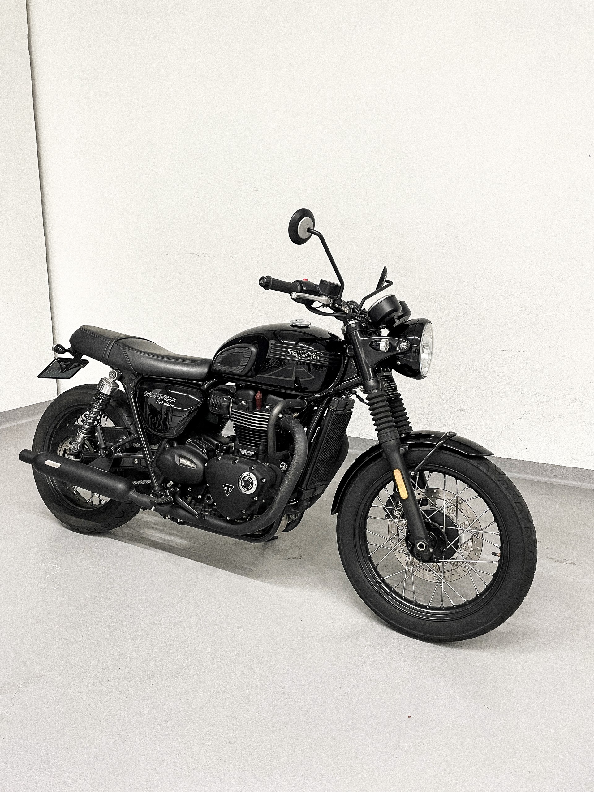 TRIUMPH Bonneville 900 T 100 ABS (35kW)-image-3