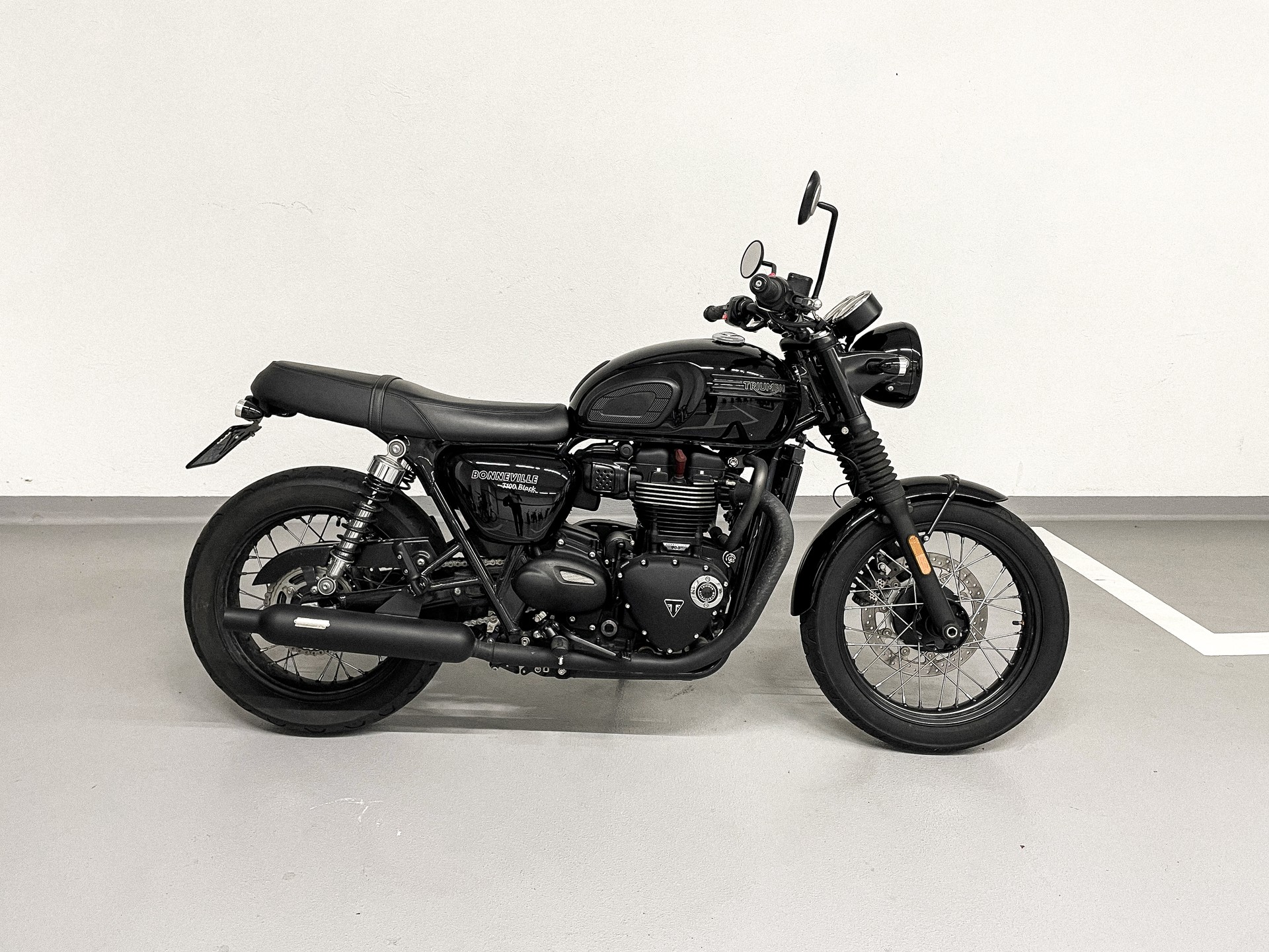 TRIUMPH Bonneville 900 T 100 ABS (35kW)-image-2