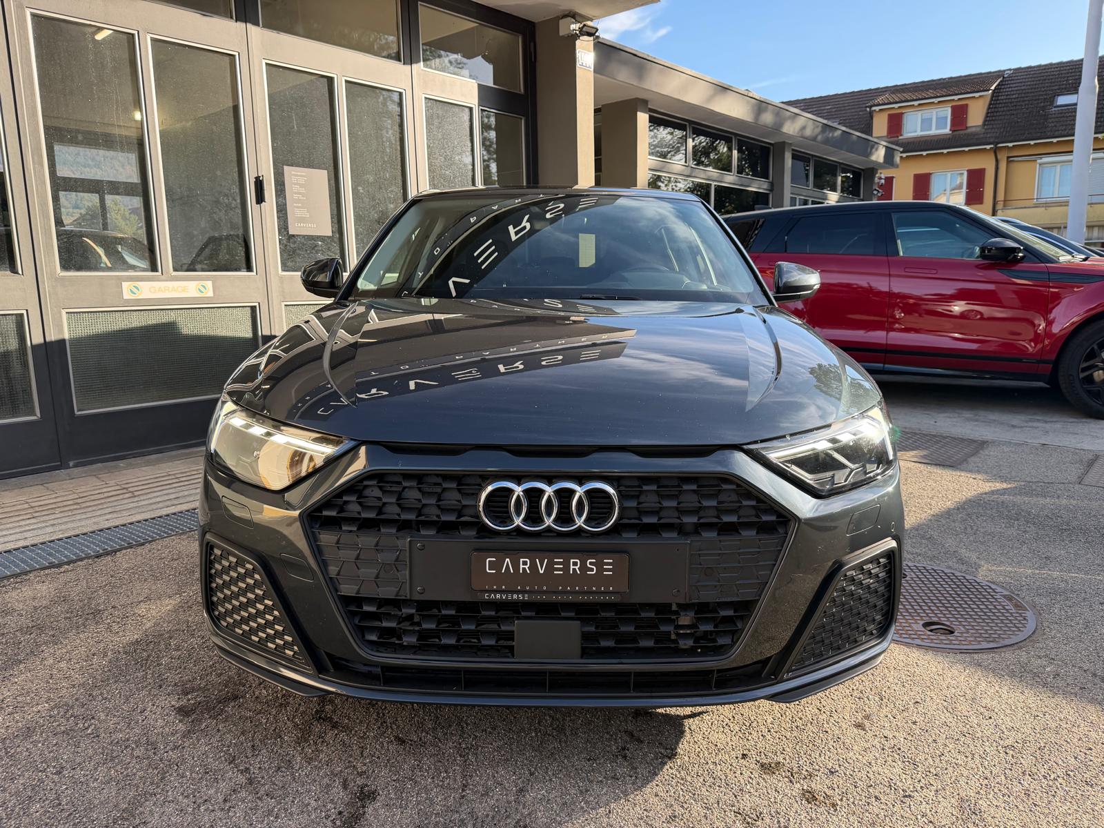 AUDI A1 Sportback 1.0 30 TFSI Attraction S-Tronic-showroom-element-1