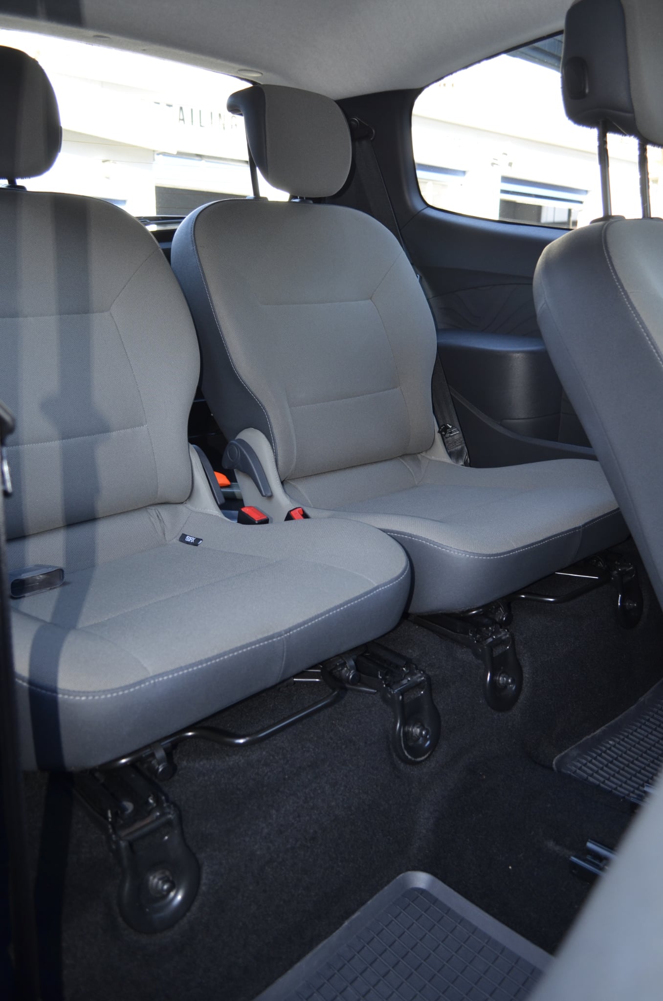 RENAULT Twingo 1.2 16V Expression-image-11
