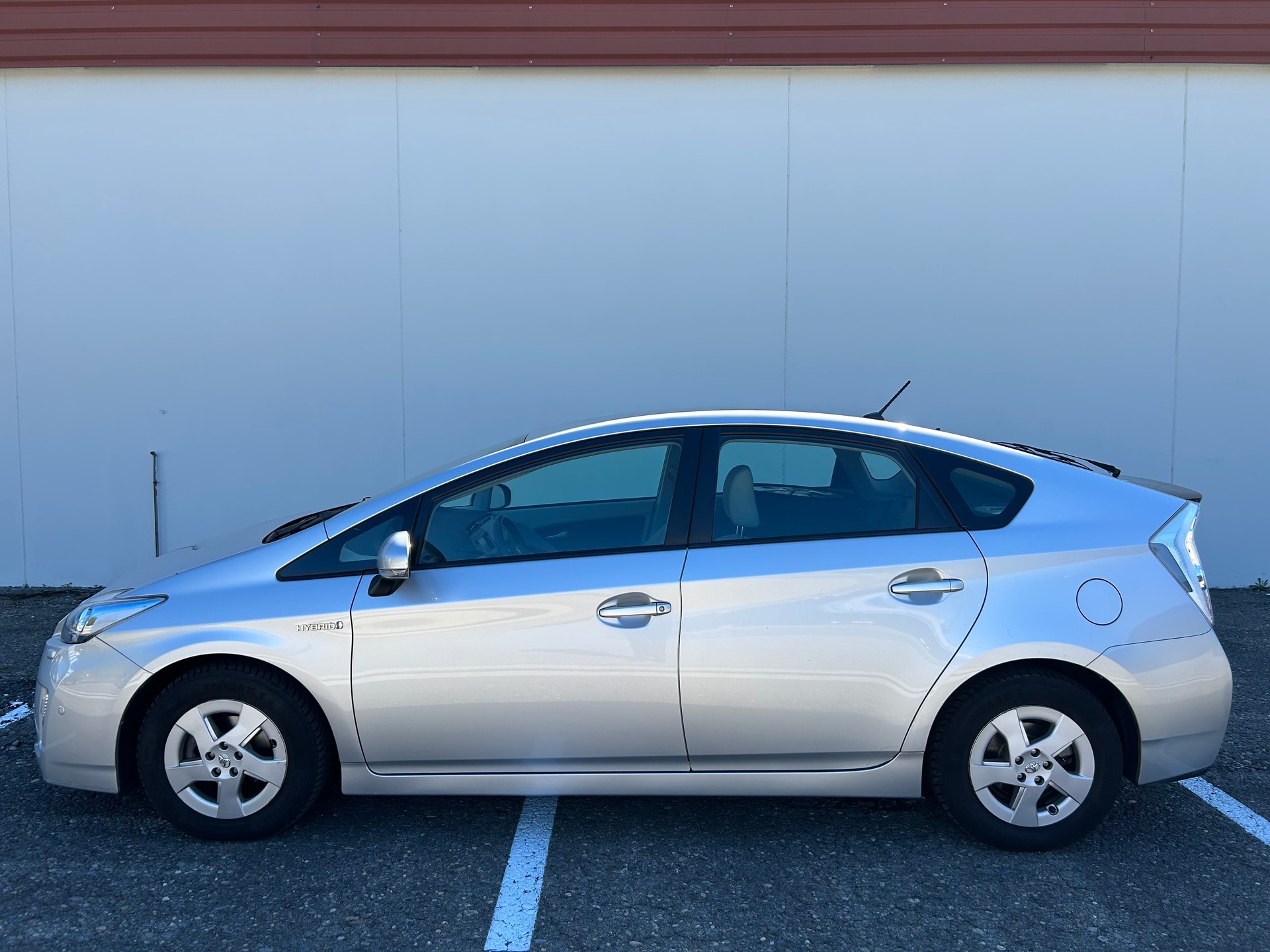 TOYOTA Prius 1.8 16V HSD Sol Premium
