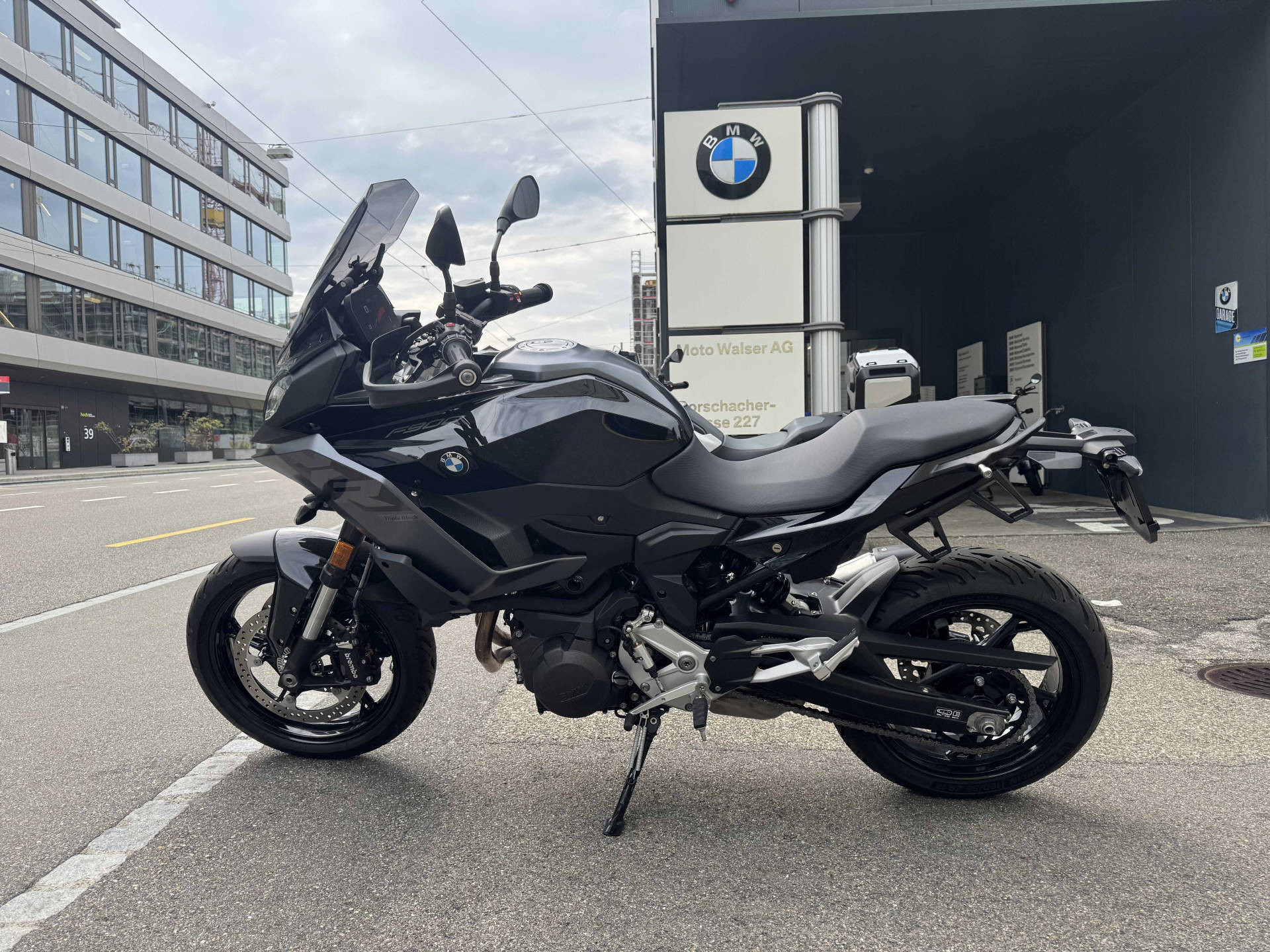 BMW F 900 XR A2-image-1