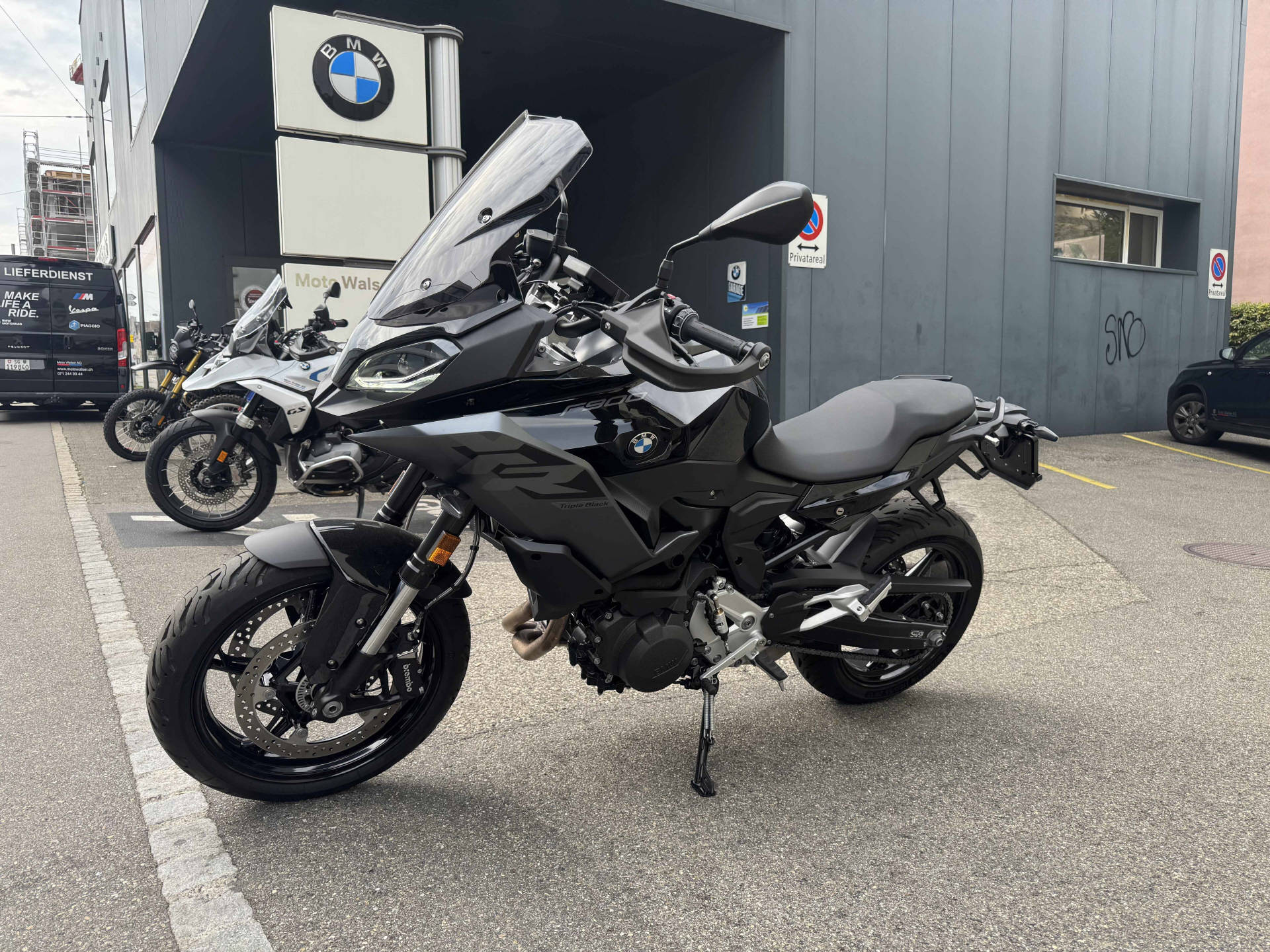 BMW F 900 XR A2-image-0