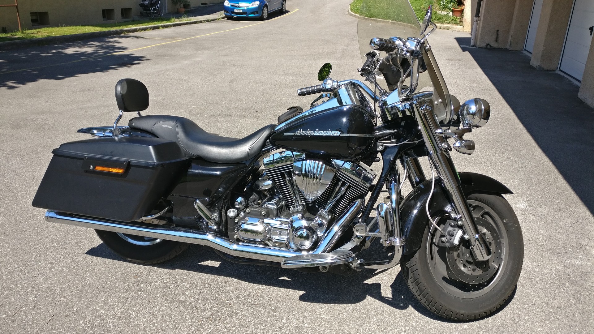 HARLEY-DAVIDSON FLHRSi-image-3