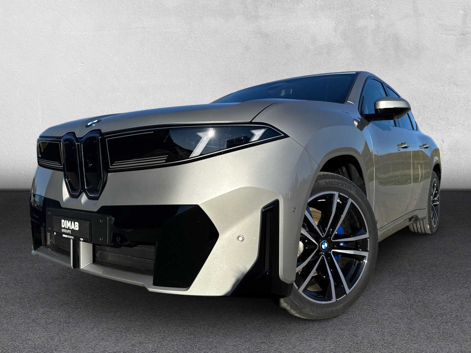 BMW iX3 50 xDrive M Sport-image-7